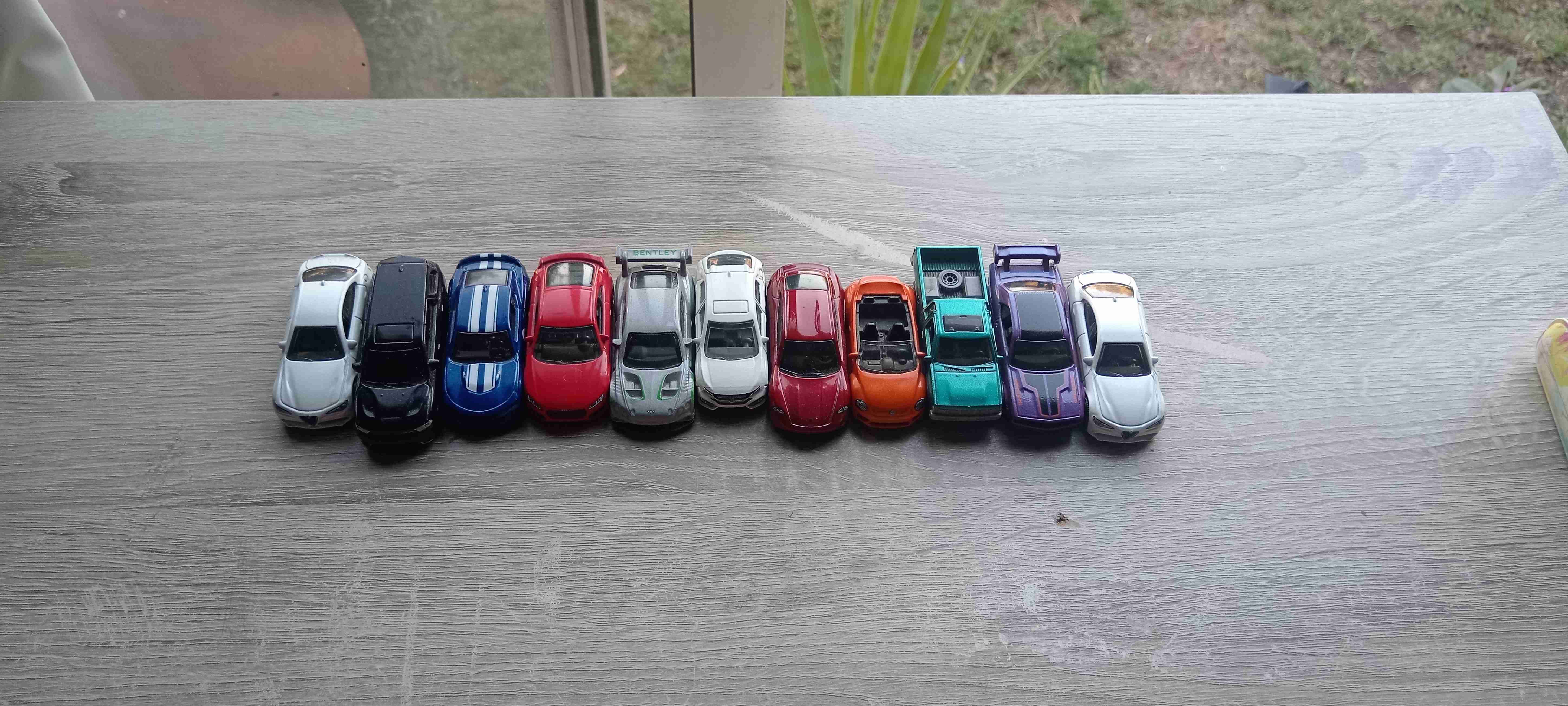 Set de autos de juguete - 1