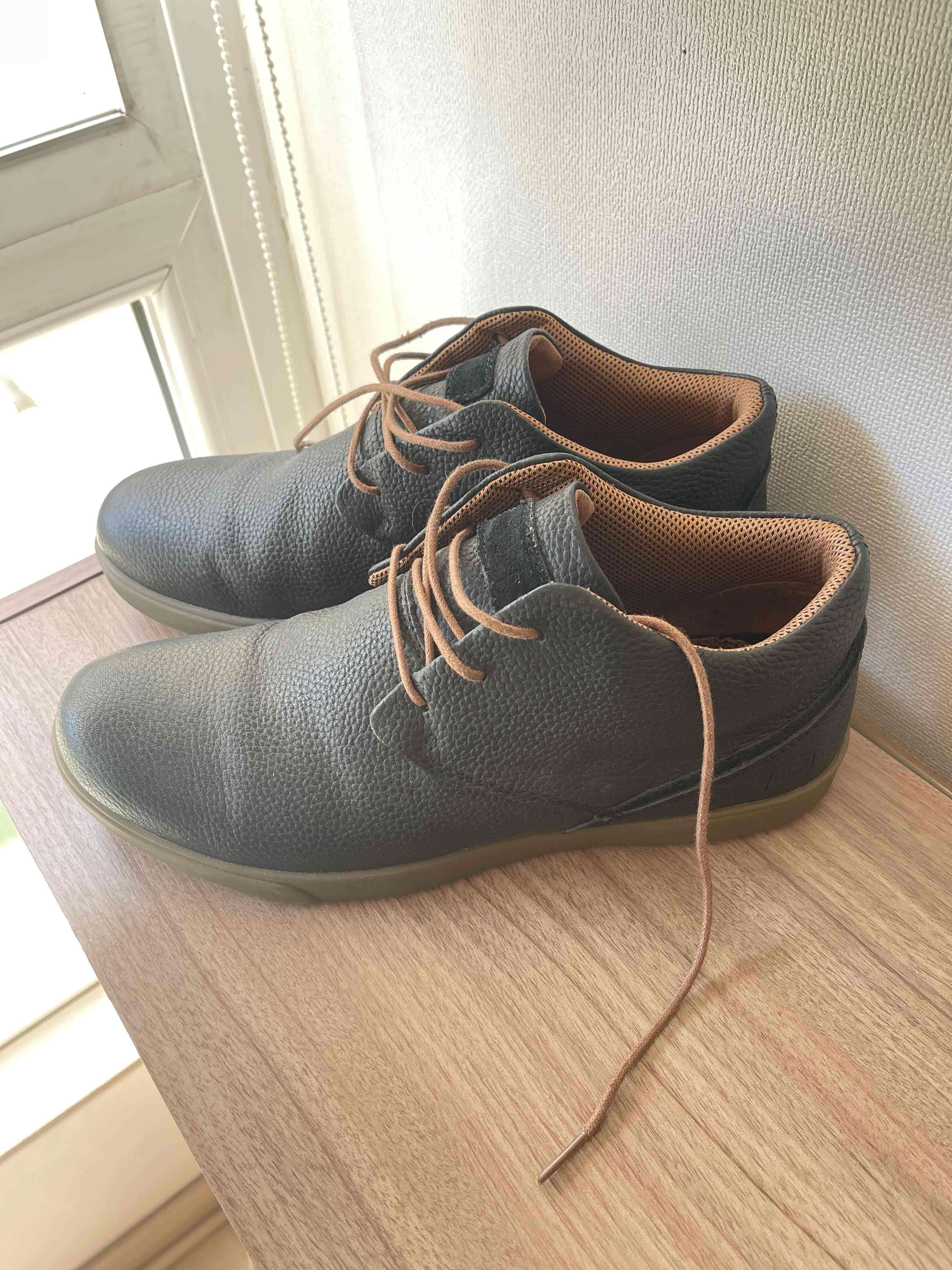 Zapatos de cuero negro - miniatura 2