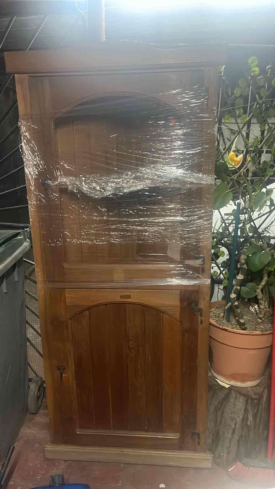 Mueble esquinero de madera vintage - miniatura 2