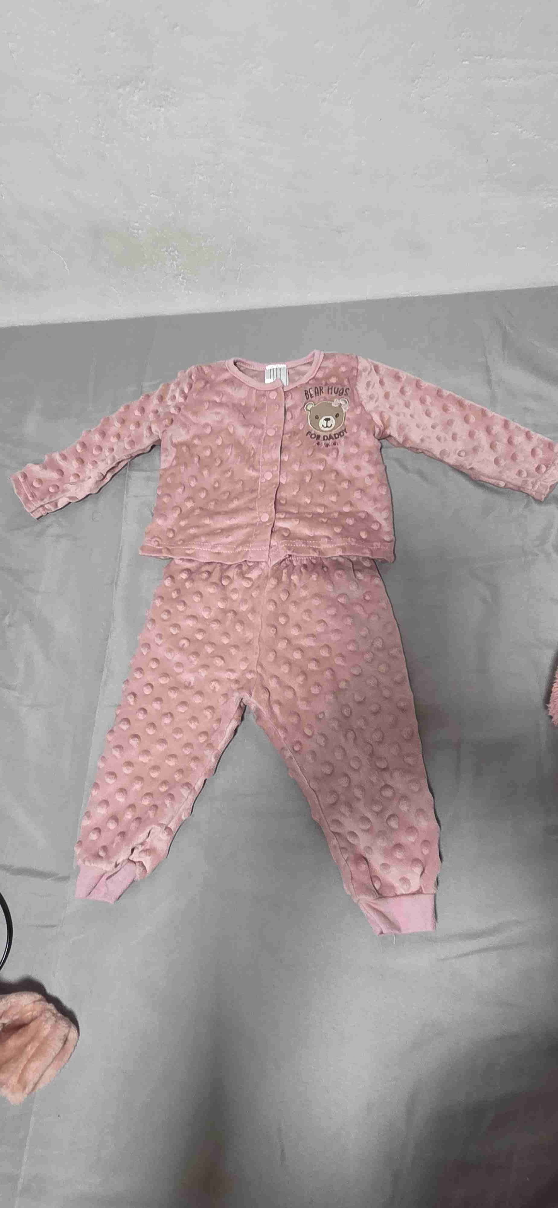 Conjunto rosado para bebé - miniatura 2