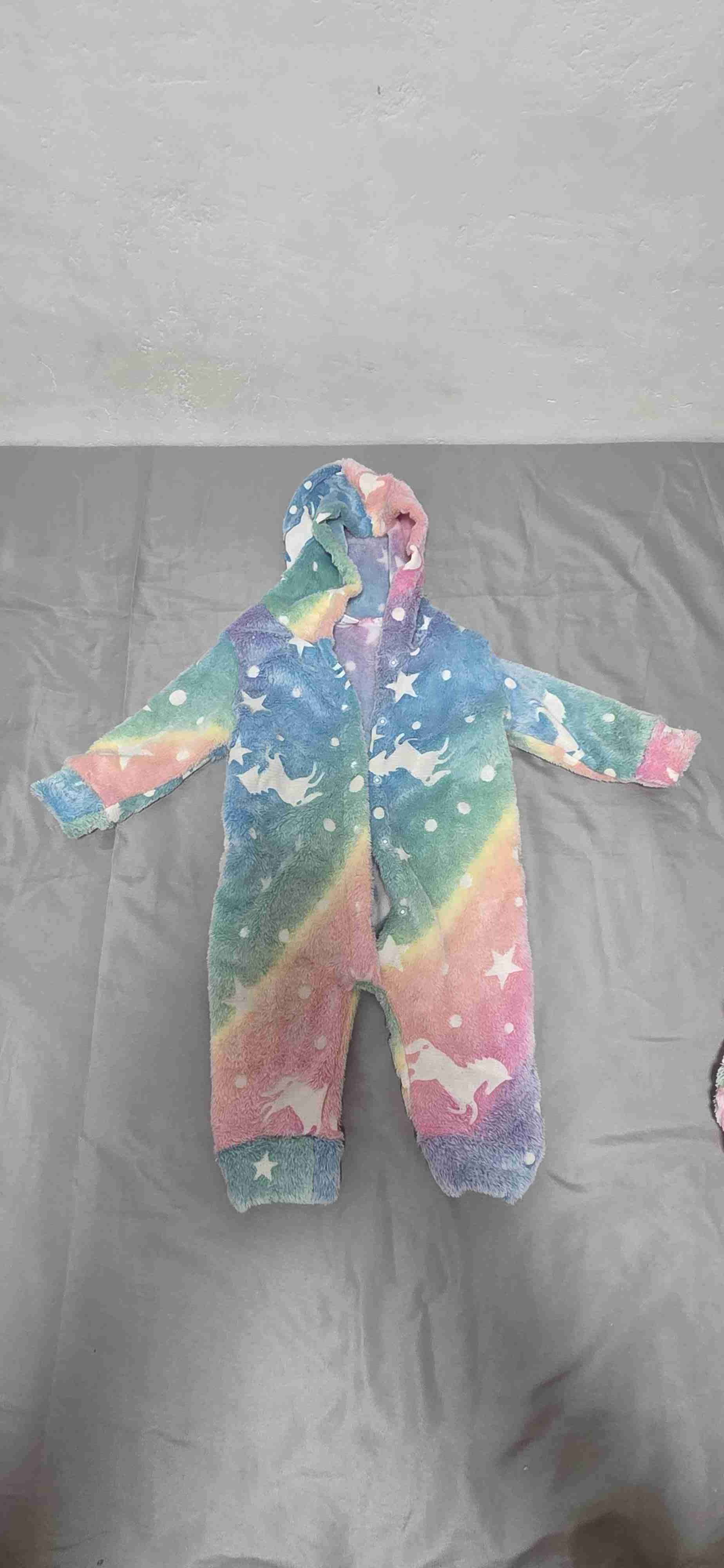 Pijama enterito de unicornio - miniatura 2