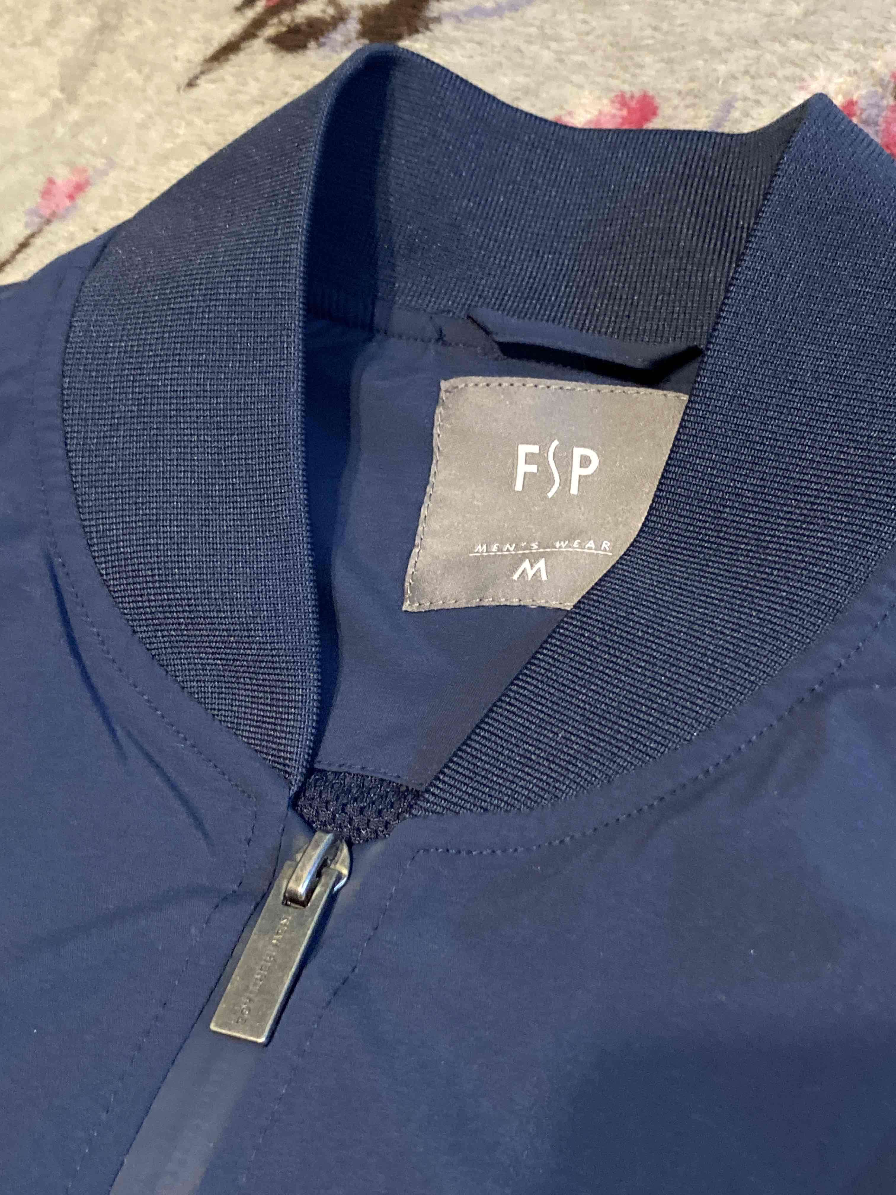 Chaqueta azul estilo casual - miniatura 2