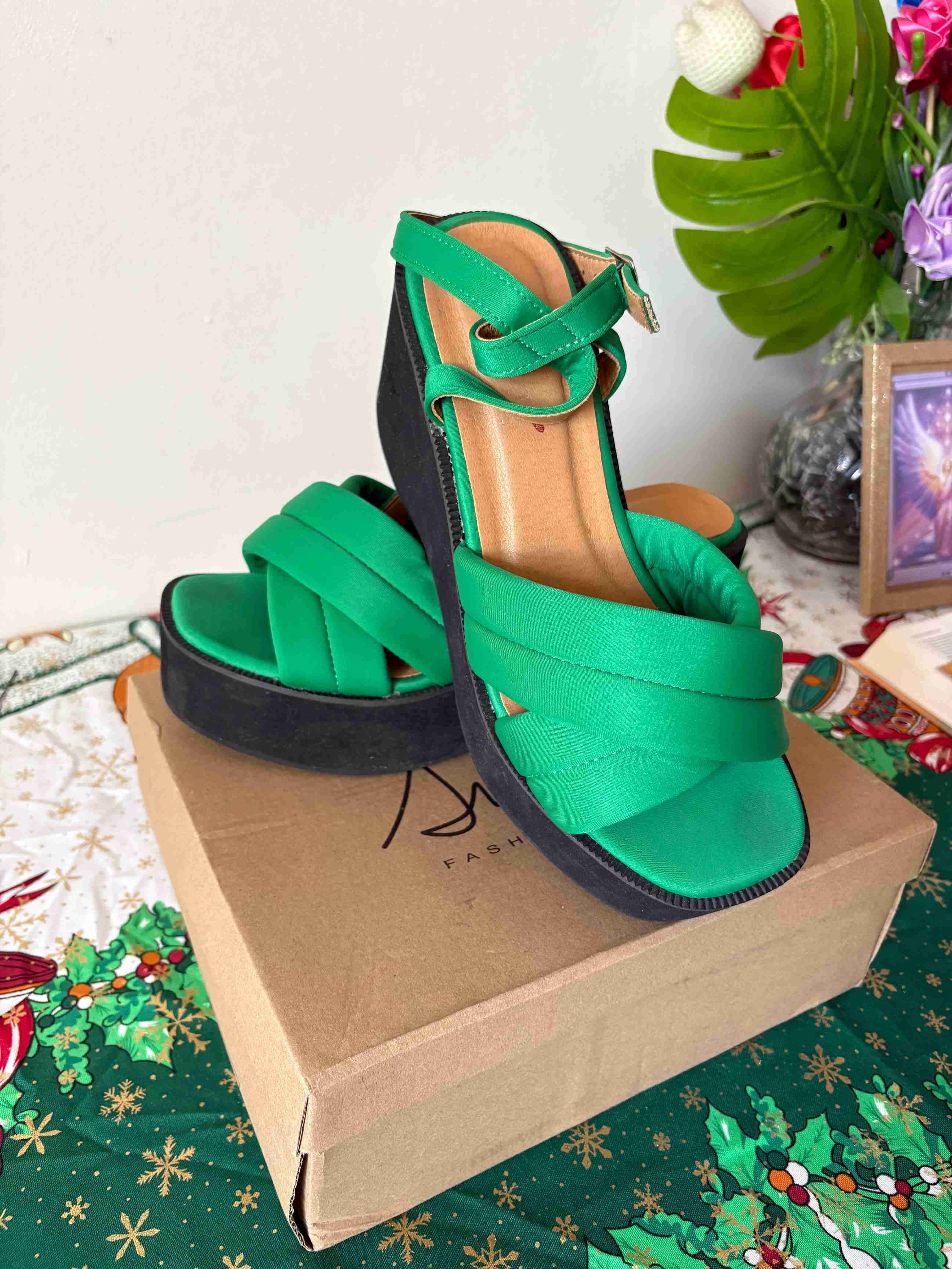 Plataformas verdes de mujer - 3