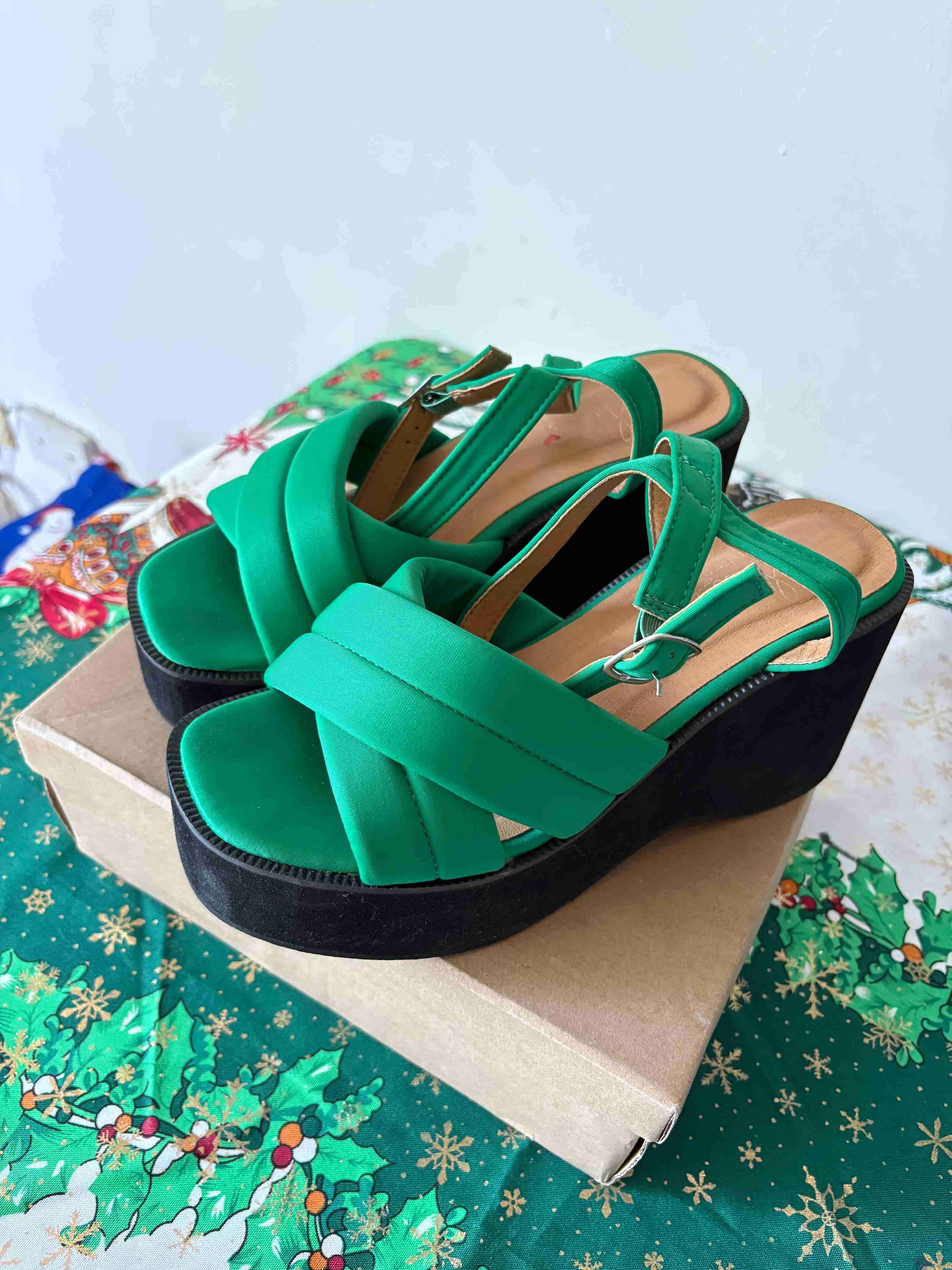 Plataformas verdes de mujer - 5