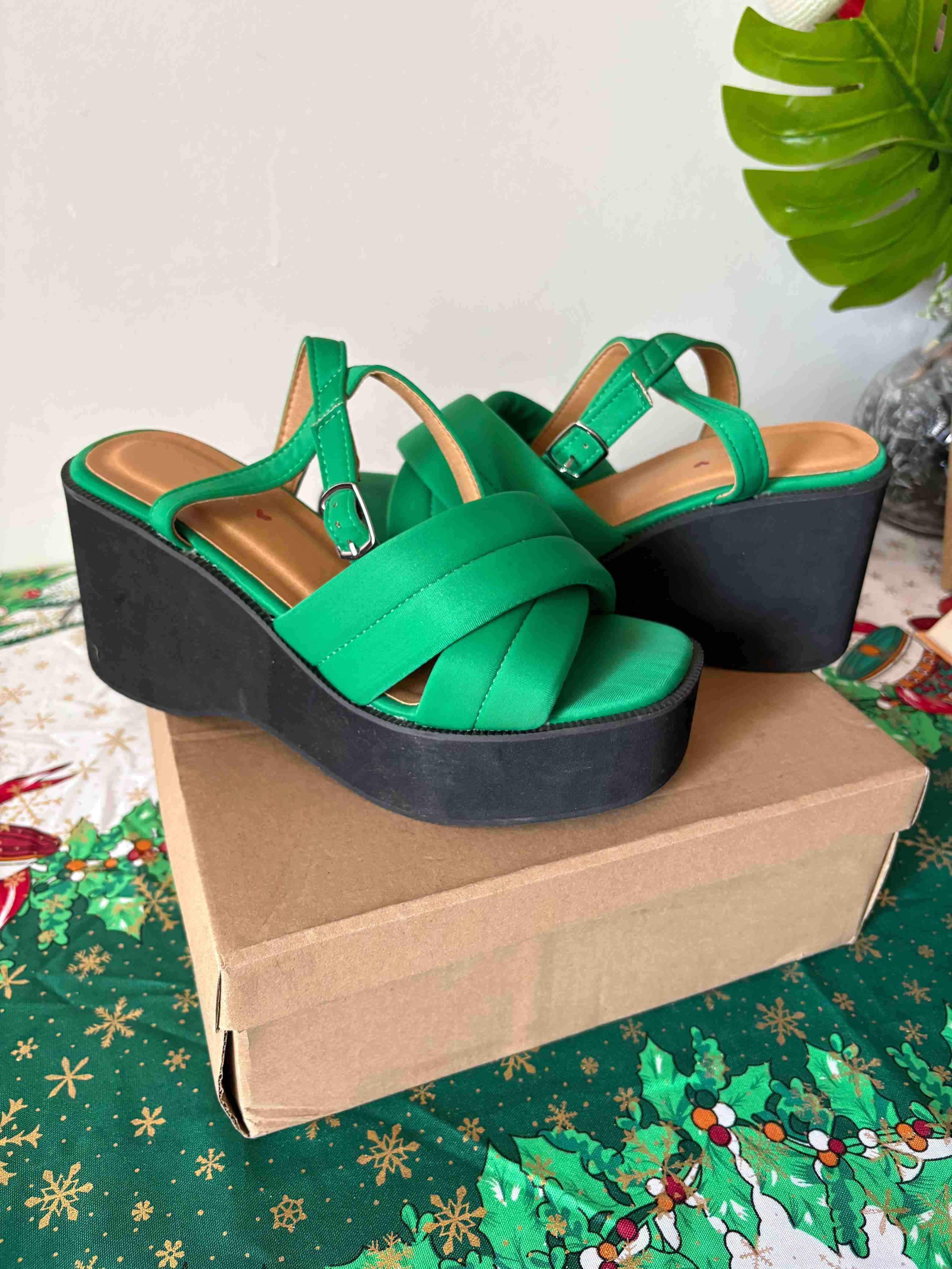 Plataformas verdes de mujer - 6