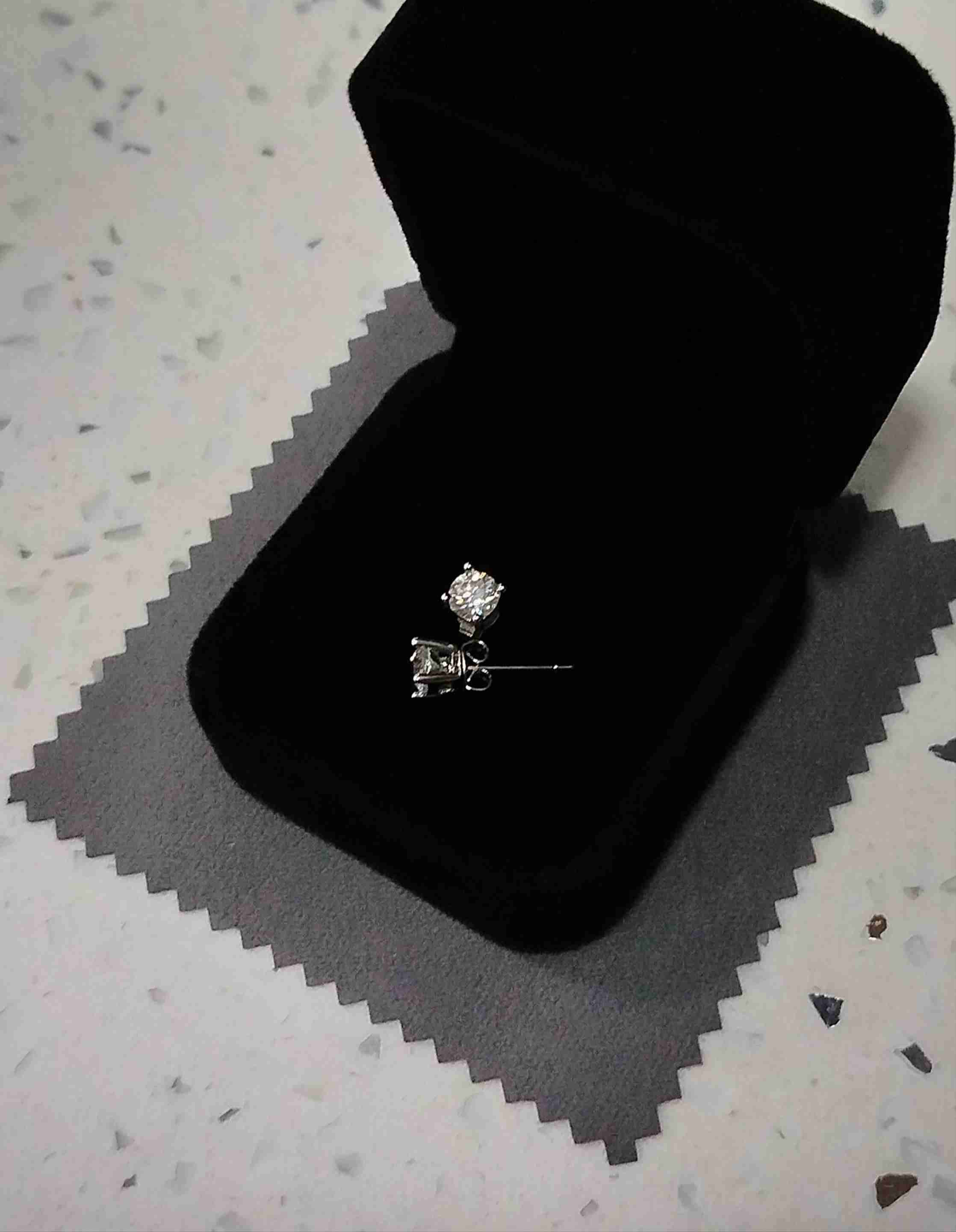 Aros Moissanita Grado D y Plata Esterlina - miniatura 2