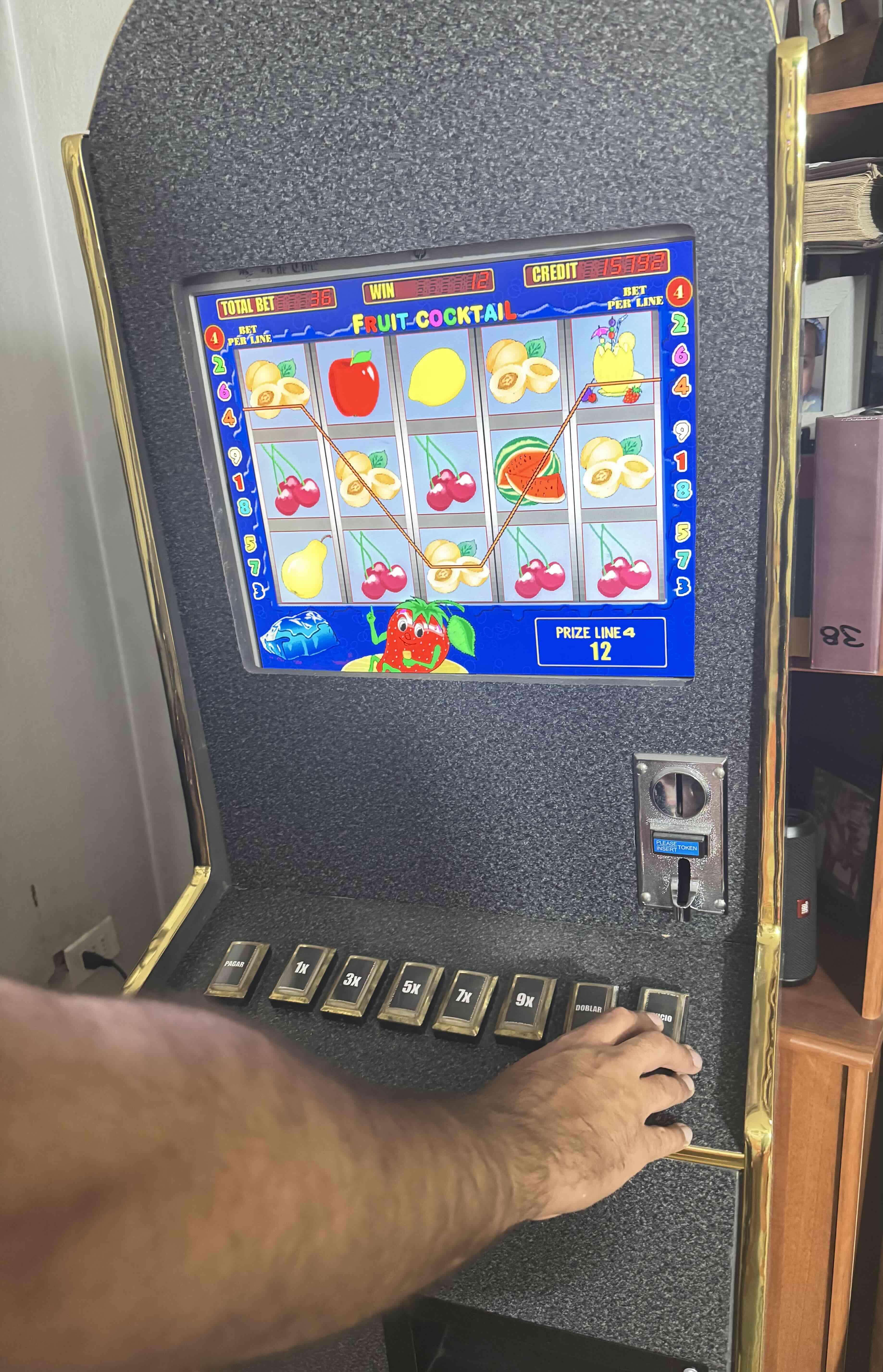 Máquina tragamonedas Fruit Cocktail - miniatura 3