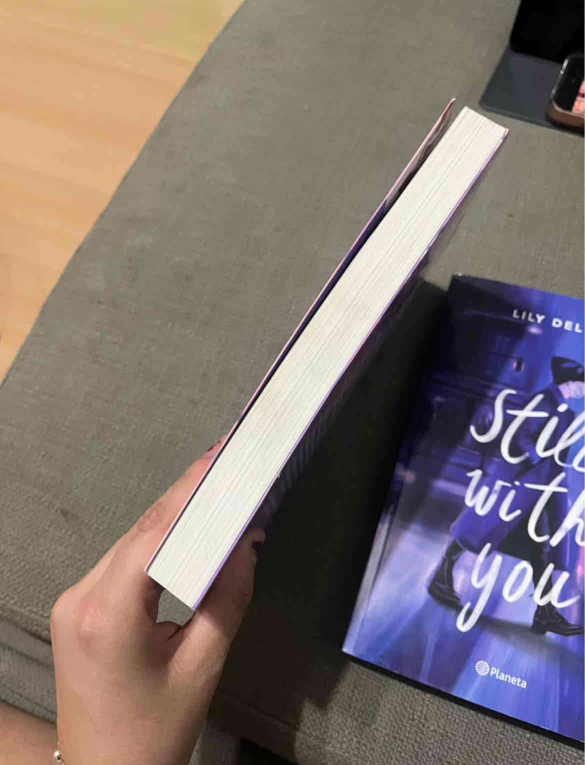 Set de libros 'Still with' - miniatura 4