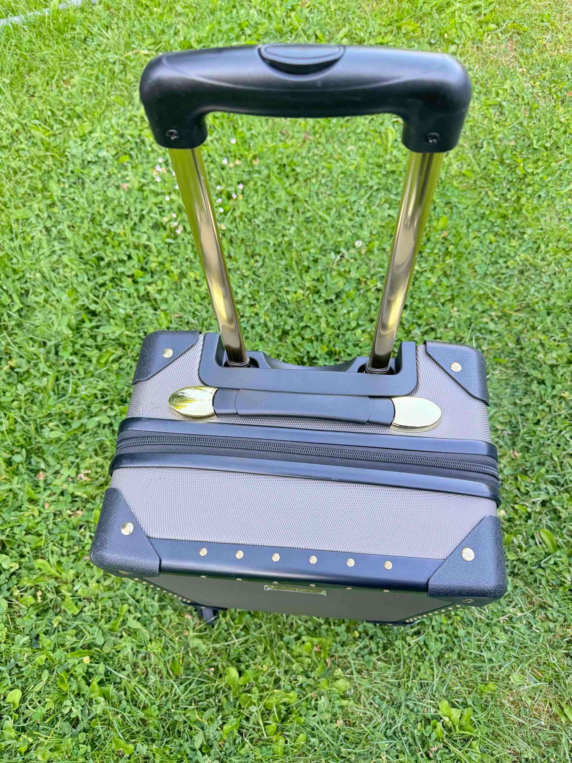 Maleta Vince Camuto nueva !!!con etiqueta!! De dis - miniatura 5