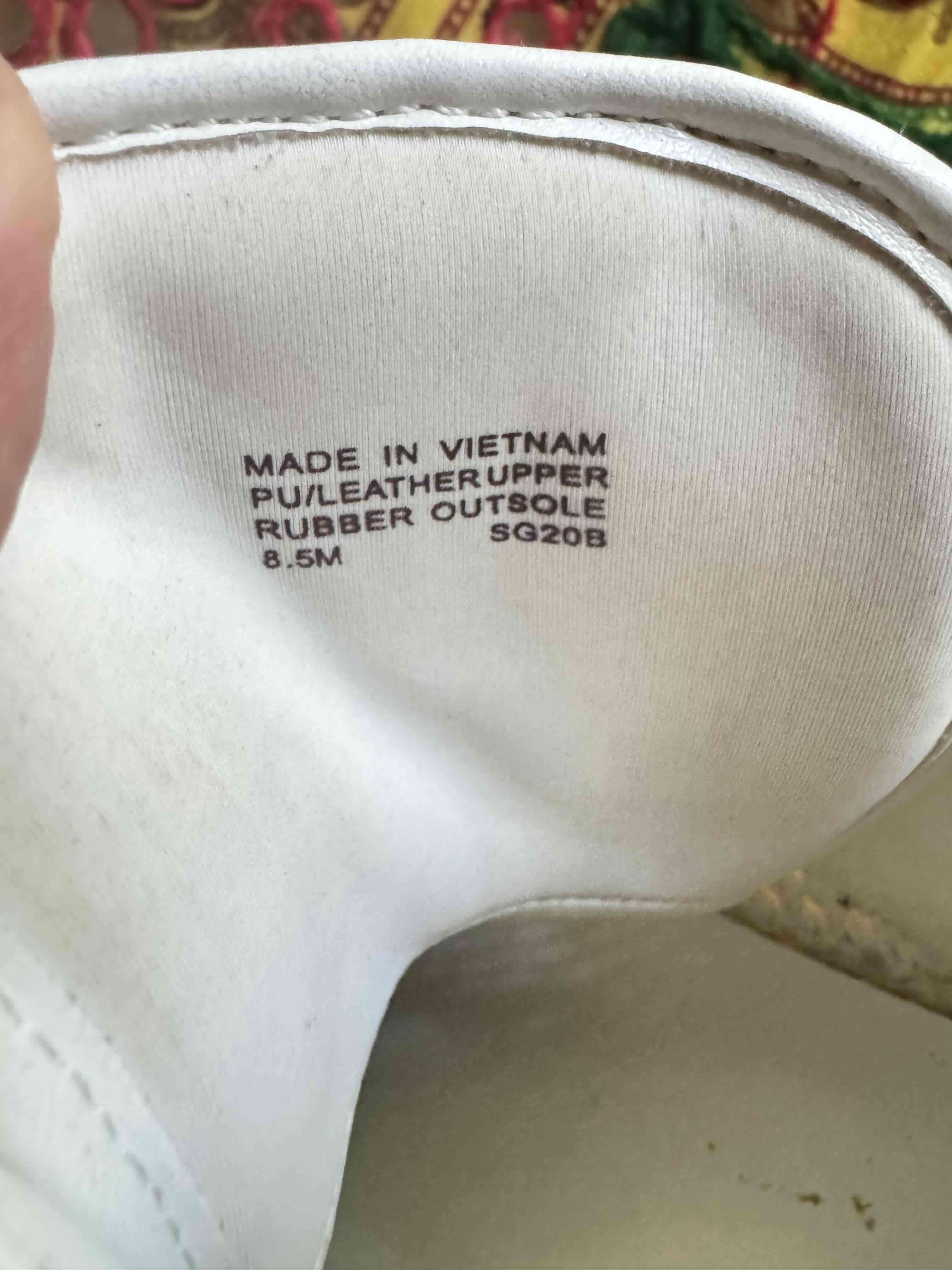 Zapatillas deportivas blancas nuevas originales MK - 6