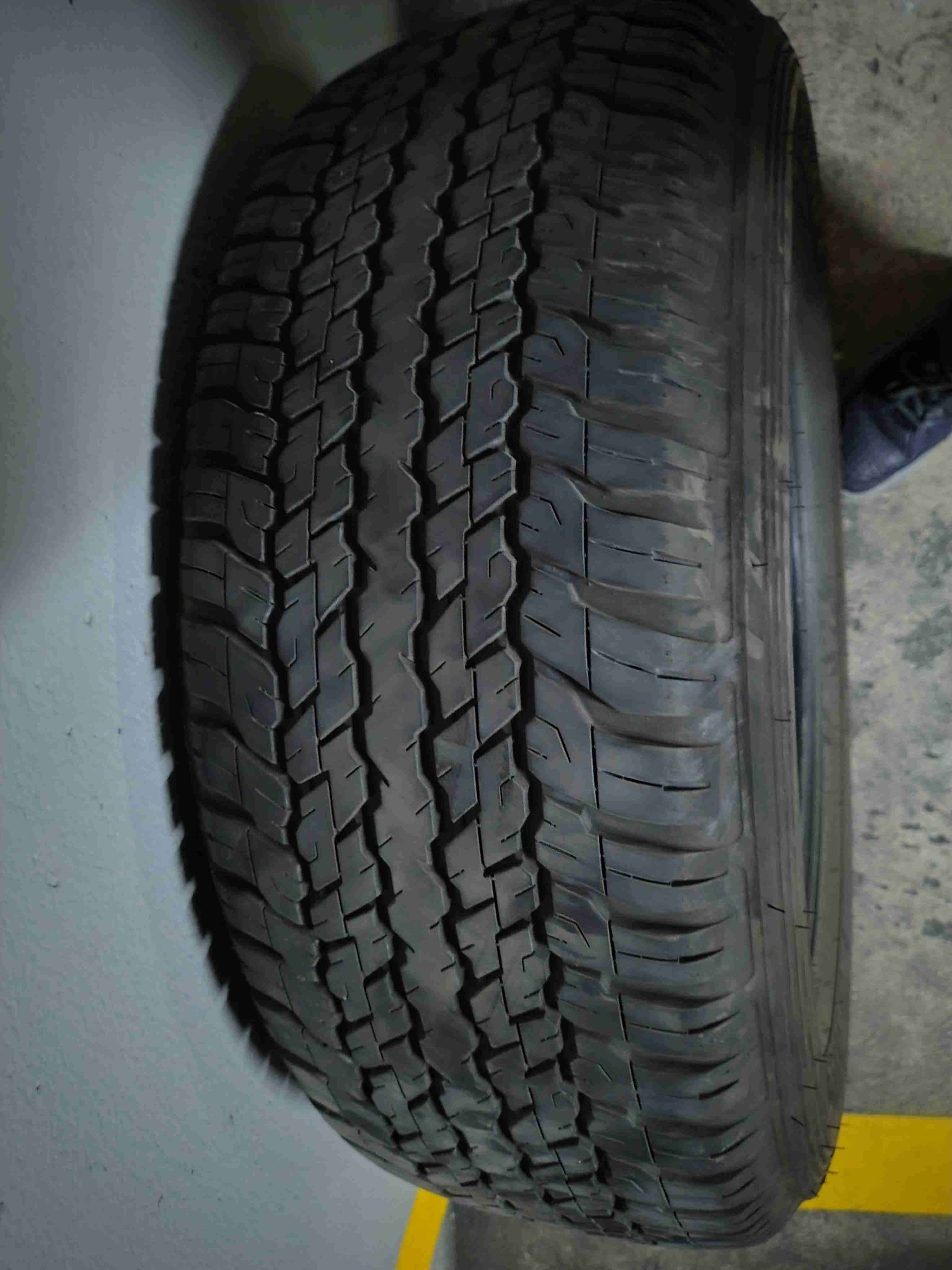 Neumáticos usados en buen estado - miniatura 3