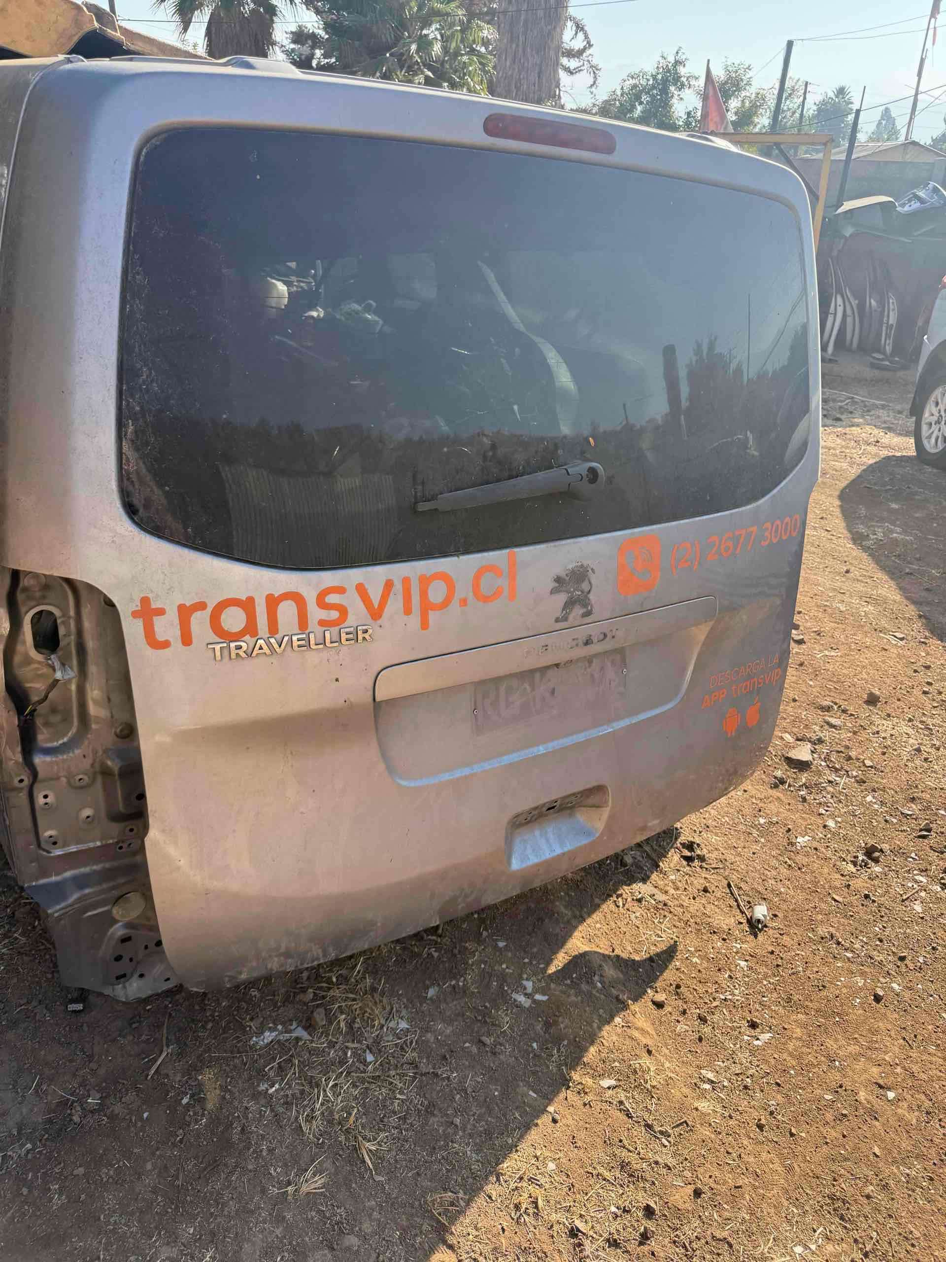 Peugeot traveller 2022 desarme - miniatura 1