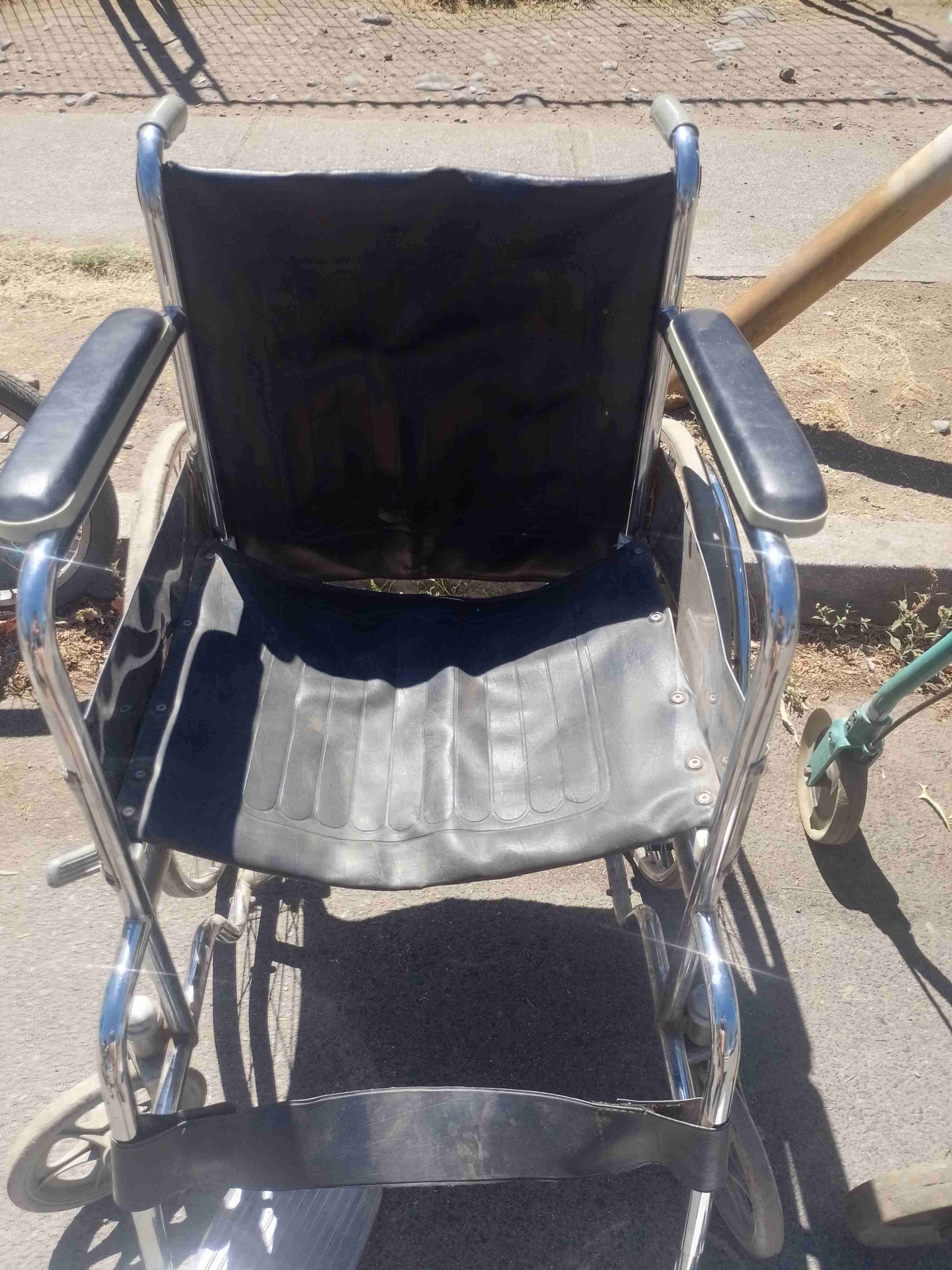 Silla de ruedas plegable