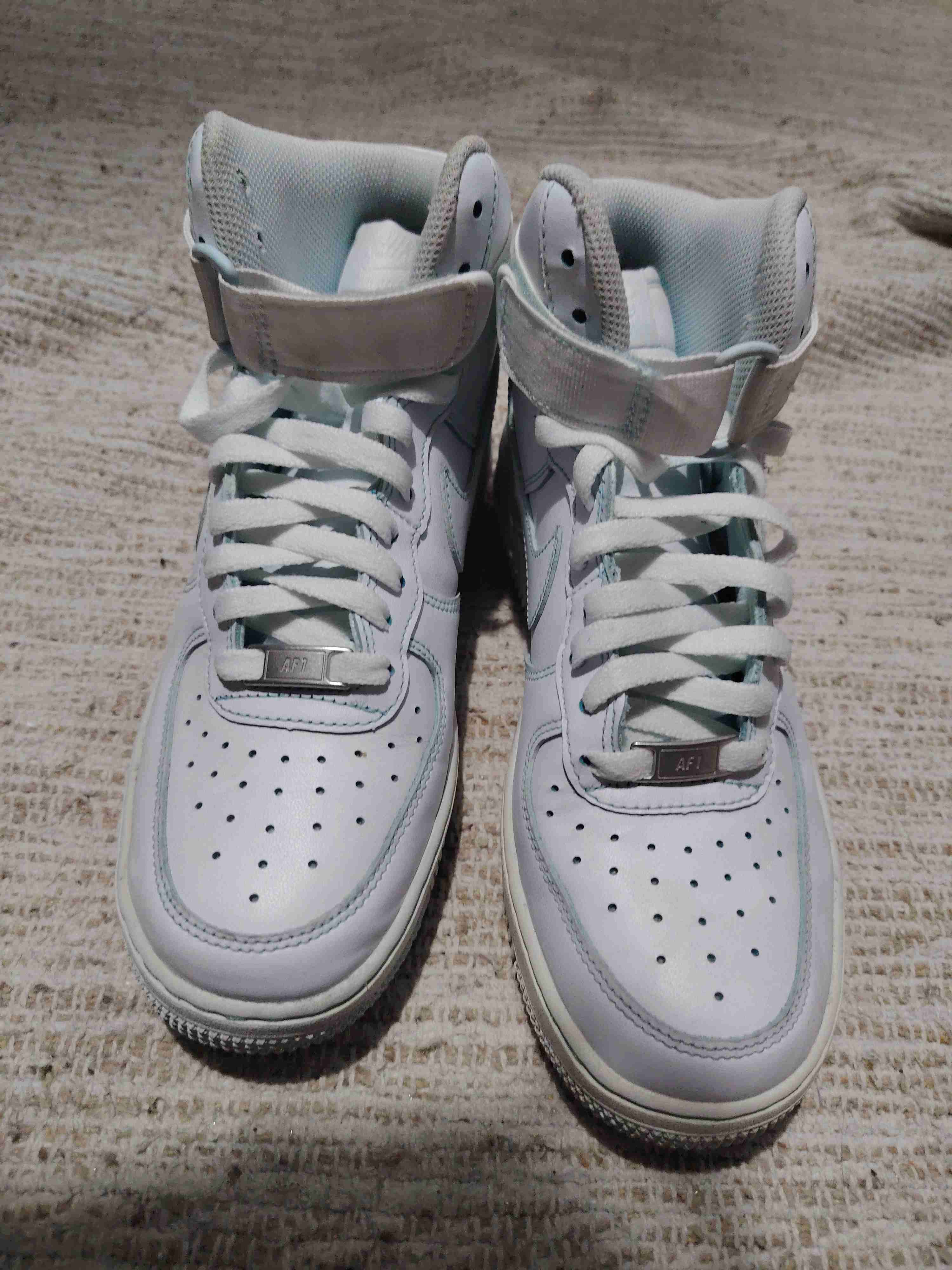 Zapatillas blancas deportivas altas Nike - miniatura 2