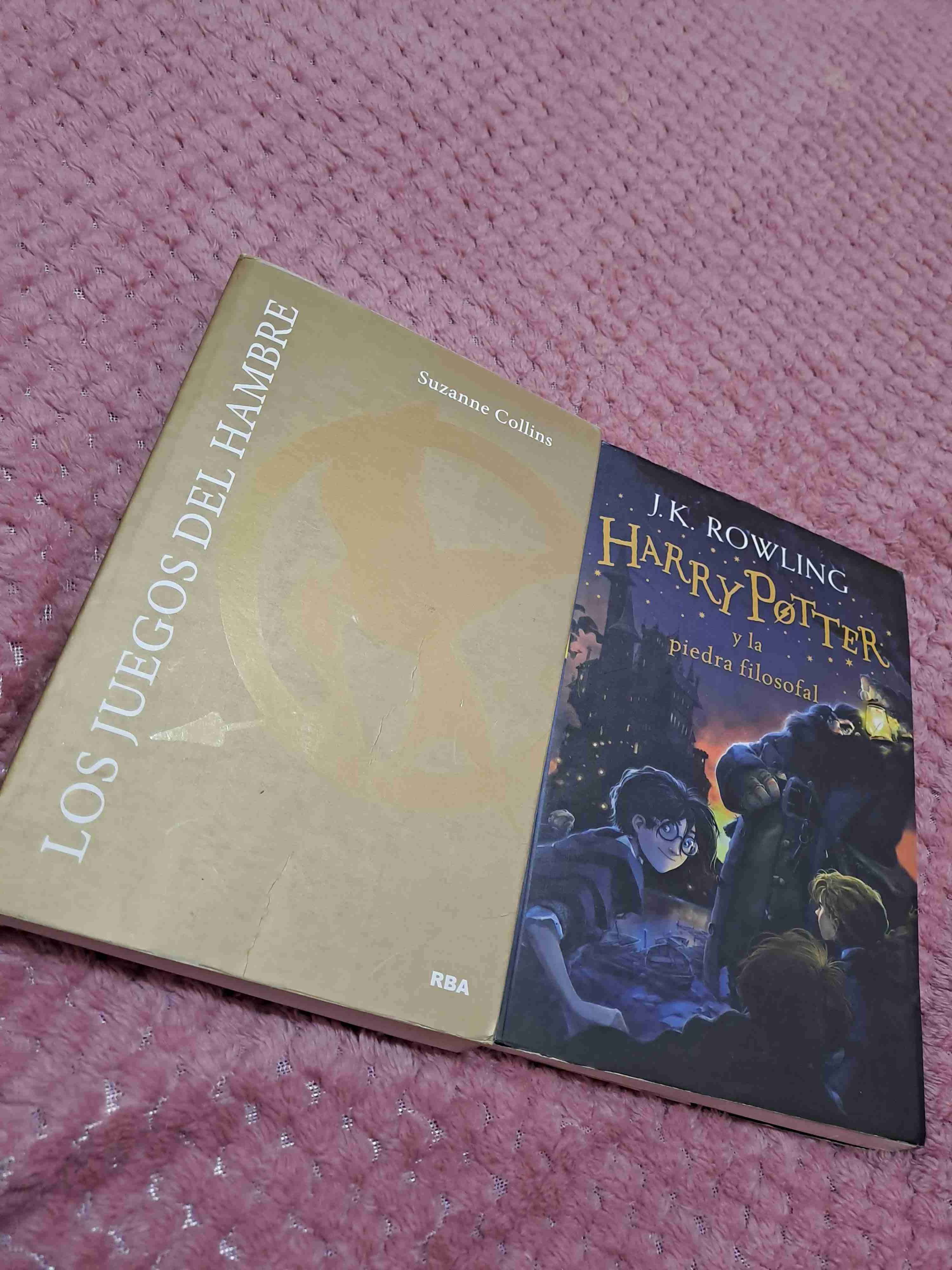 Libros Los Juegos del Hambre y Harry Potter