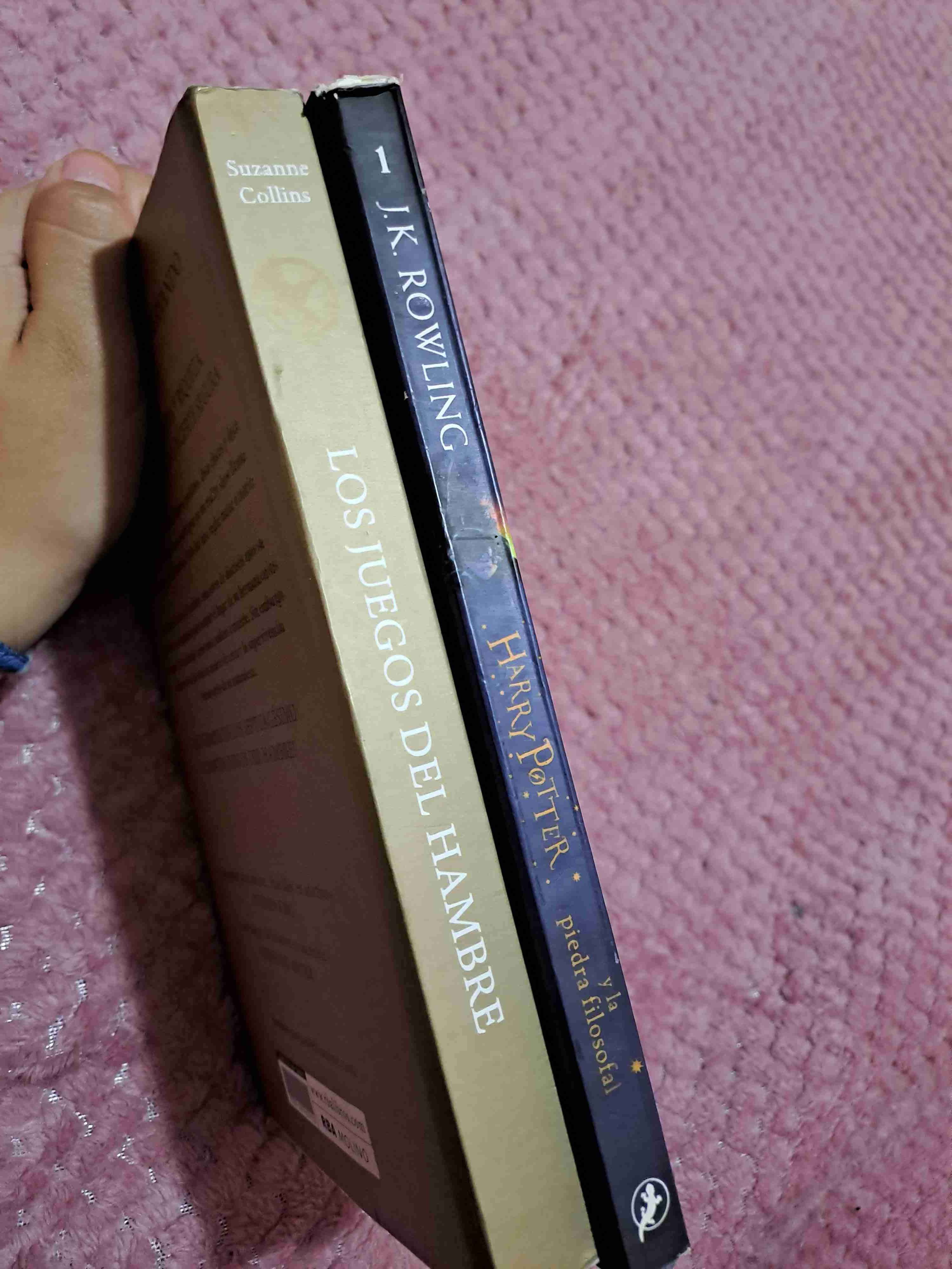 Libros Los Juegos del Hambre y Harry Potter - 3