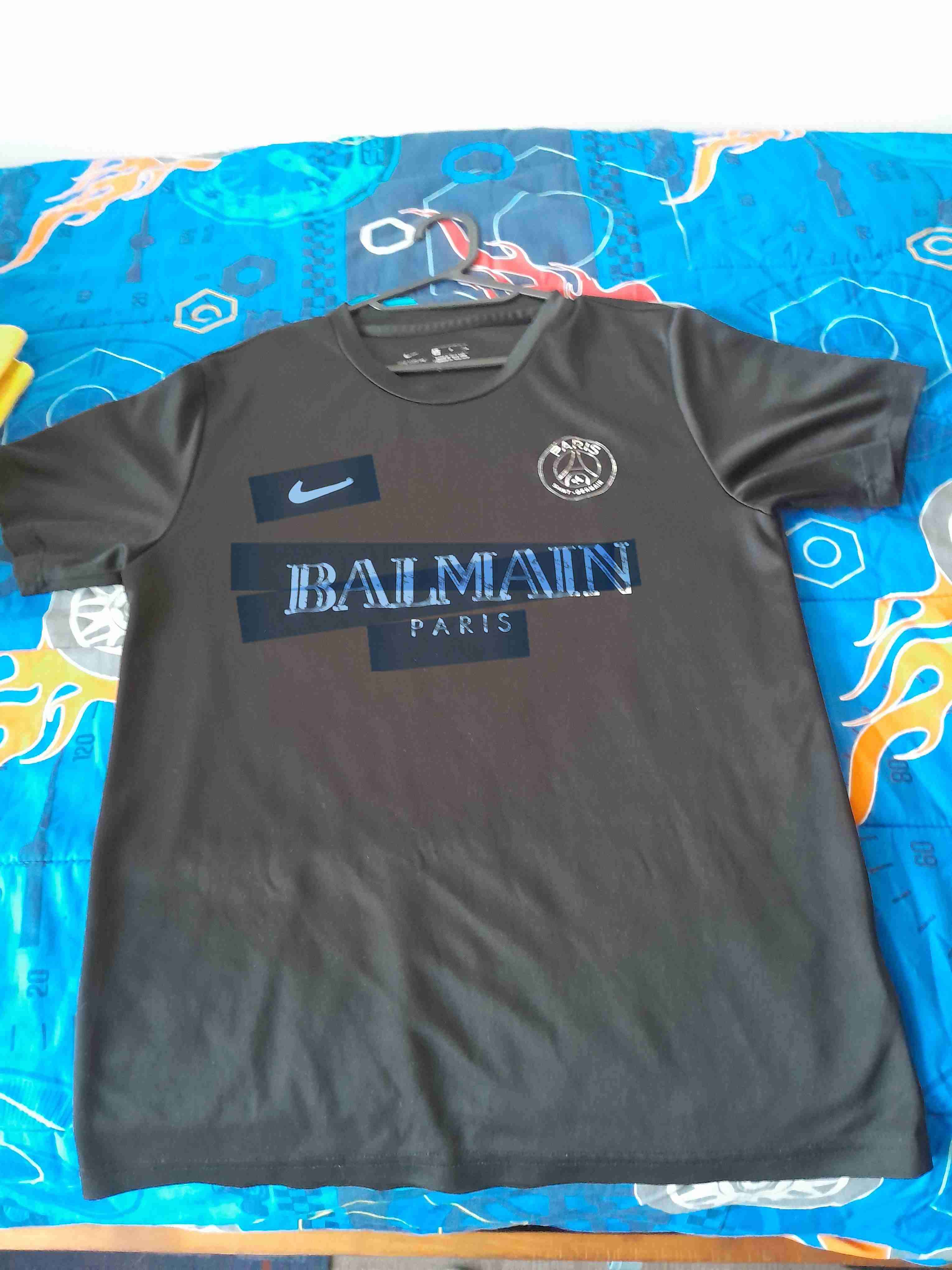 Polera Nike Balmain negra
