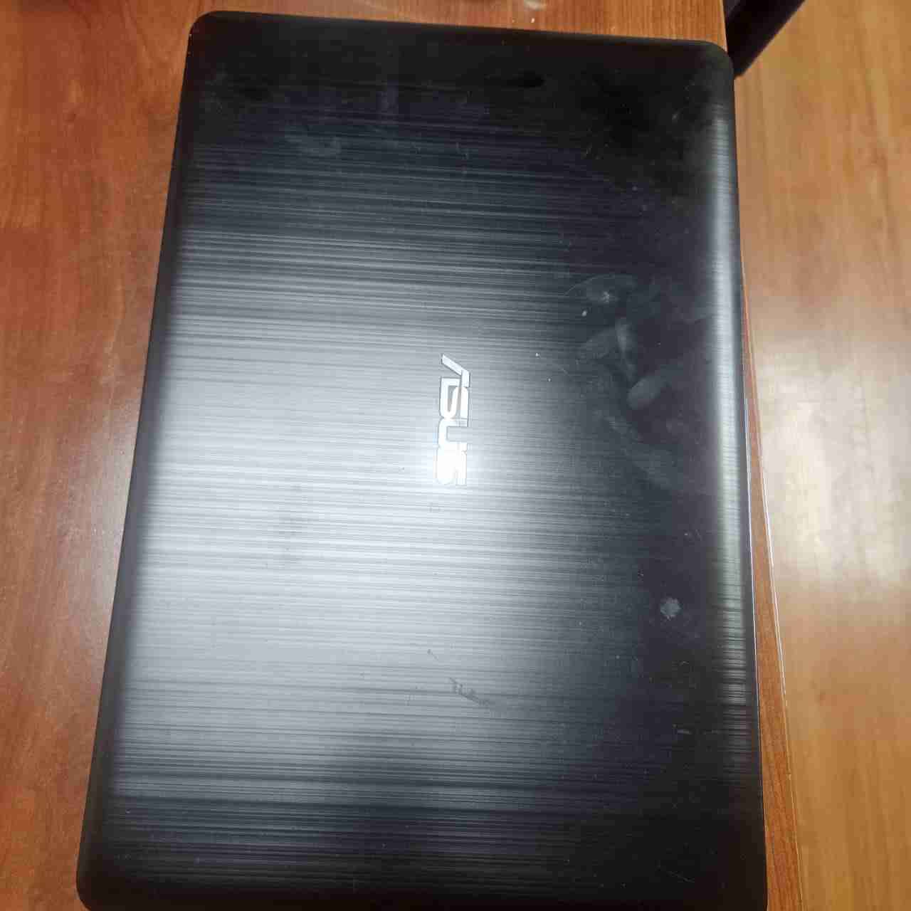 Notebook ASUS negro