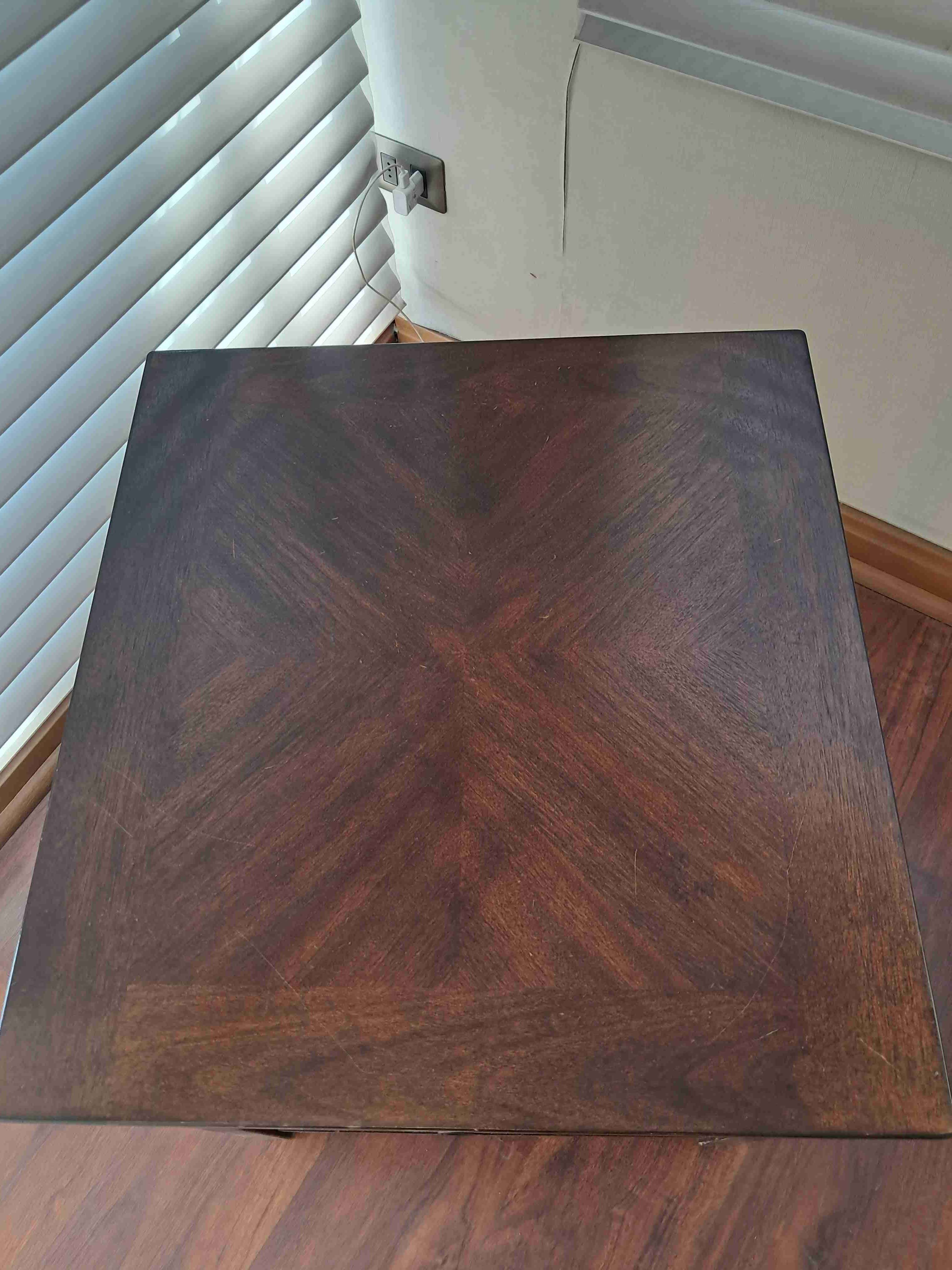 Mesa lateral de madera - miniatura 2