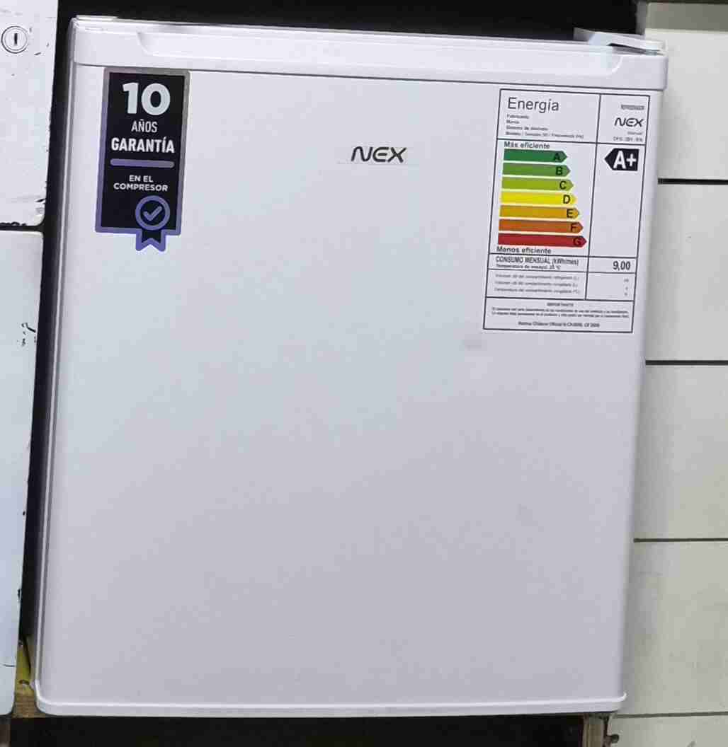 Mini refrigerador NEX blanco