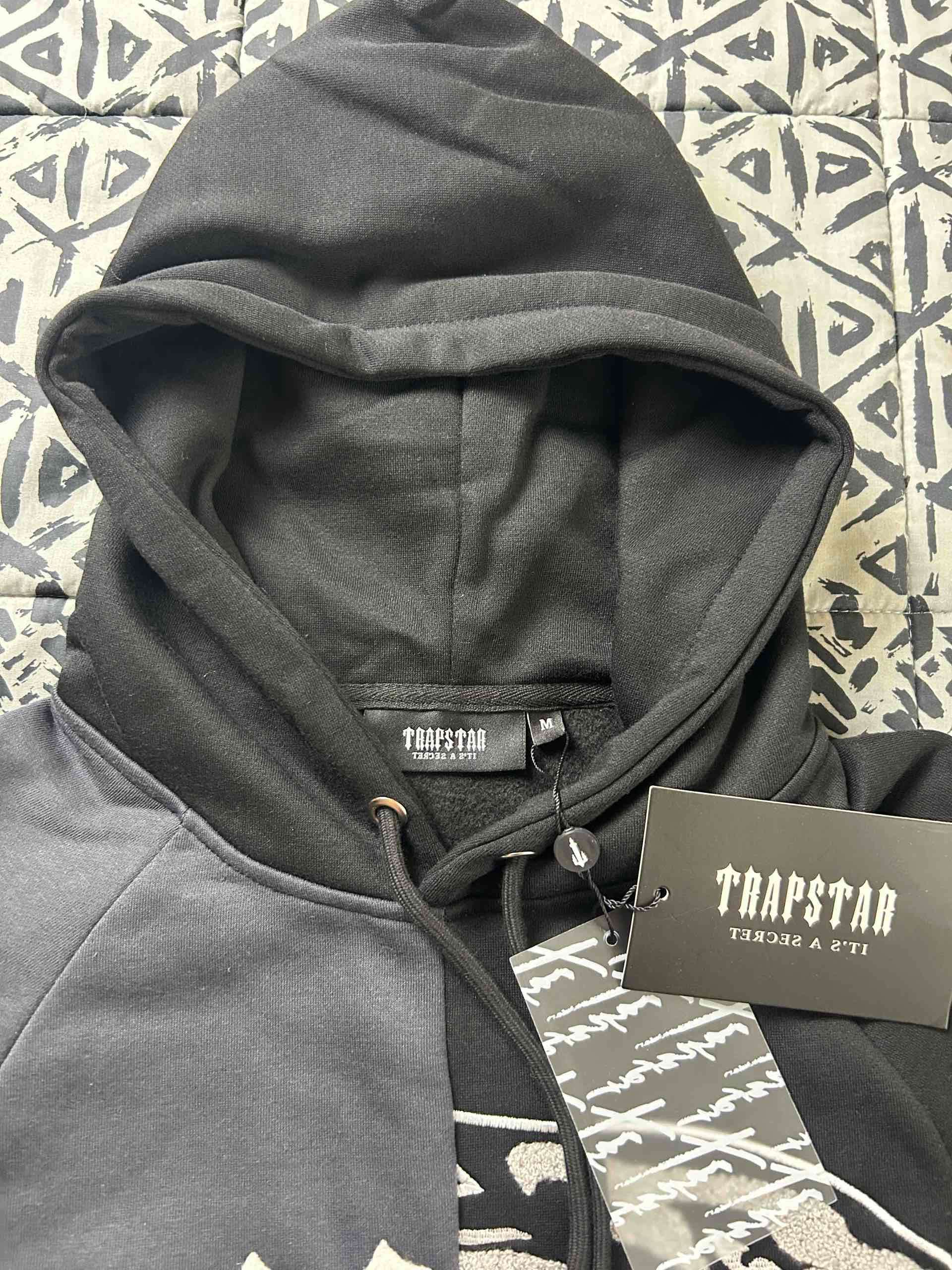 Buzo deportivo con capucha diseño Trapstar - miniatura 4