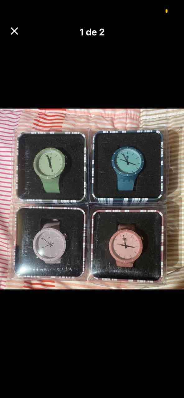 Reloj verde - miniatura 1