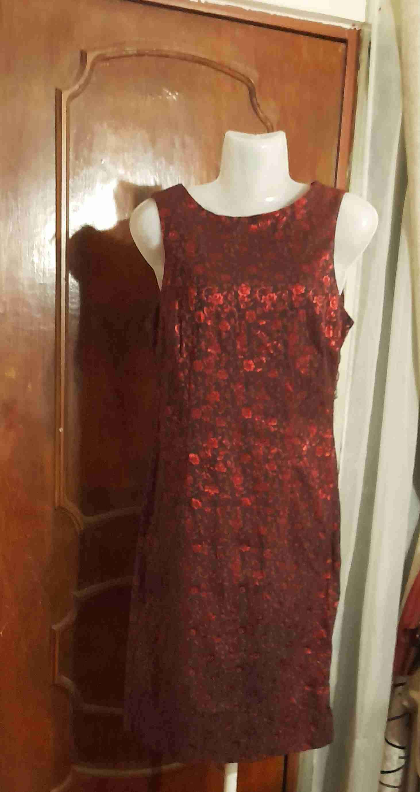 Top strapless rojo con brillos - miniatura 4