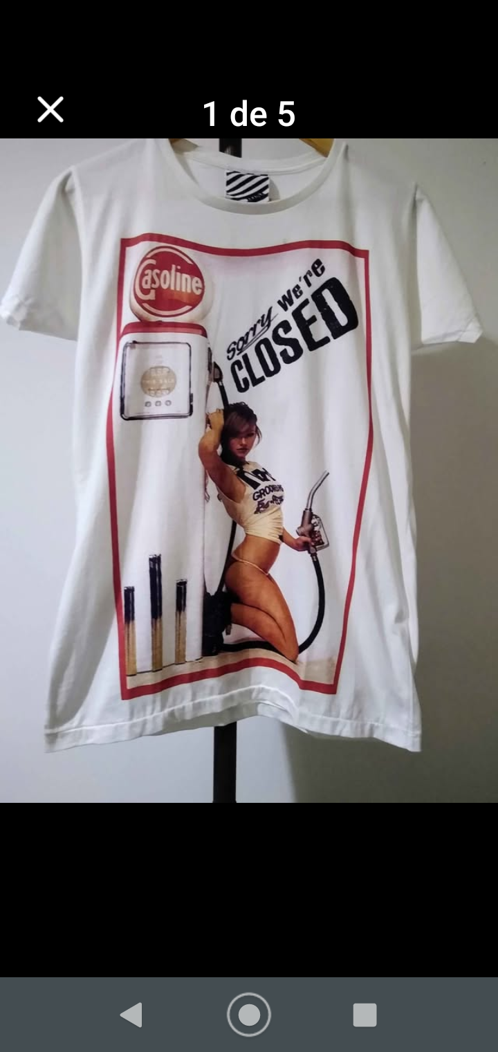 Polera blanca con diseño vintage - miniatura 1