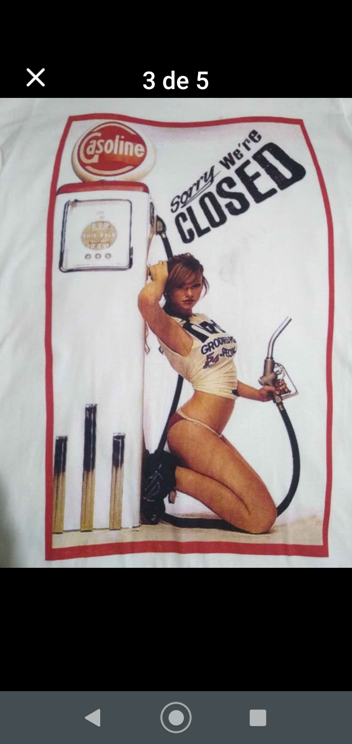 Polera blanca con diseño vintage - miniatura 4