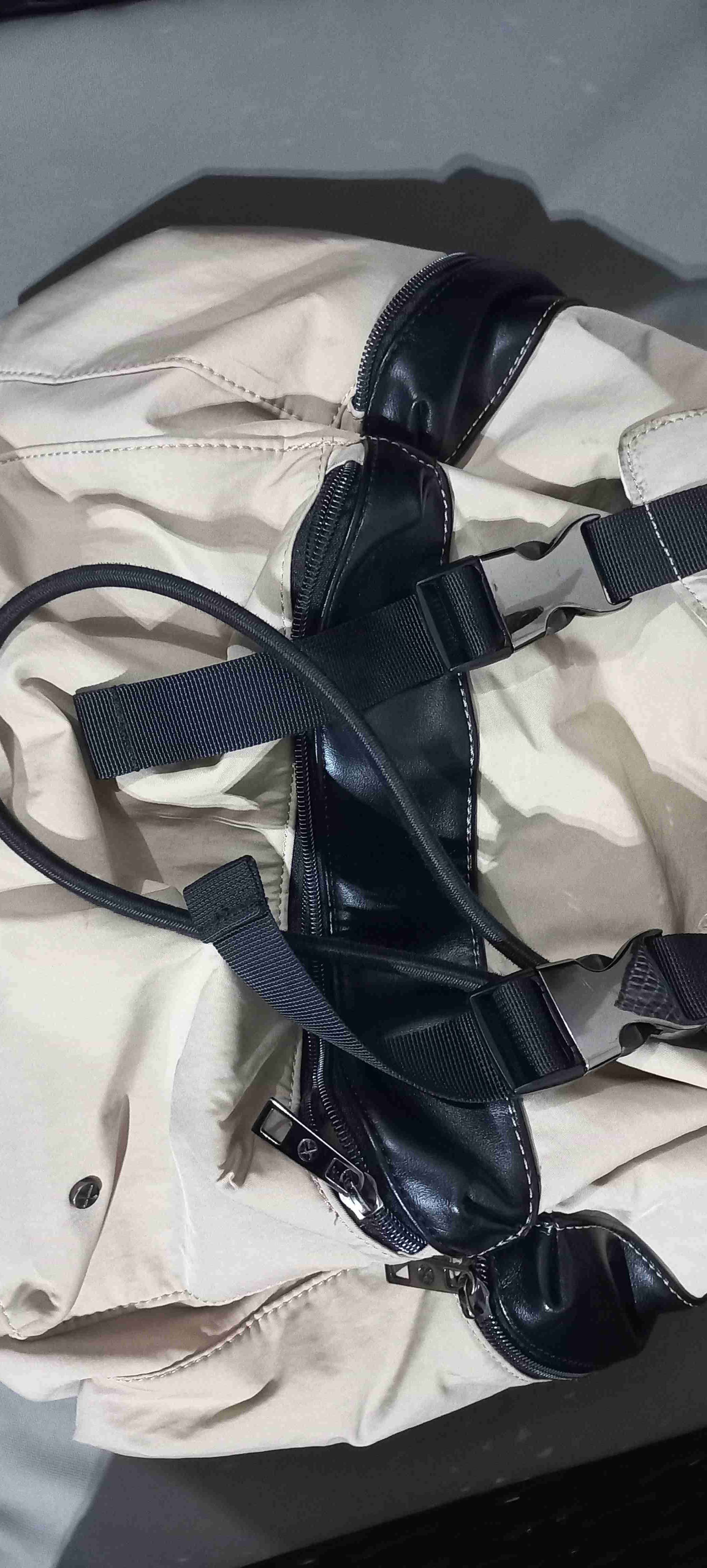 Mochila beige con correas negras Marca Saxoline - miniatura 3