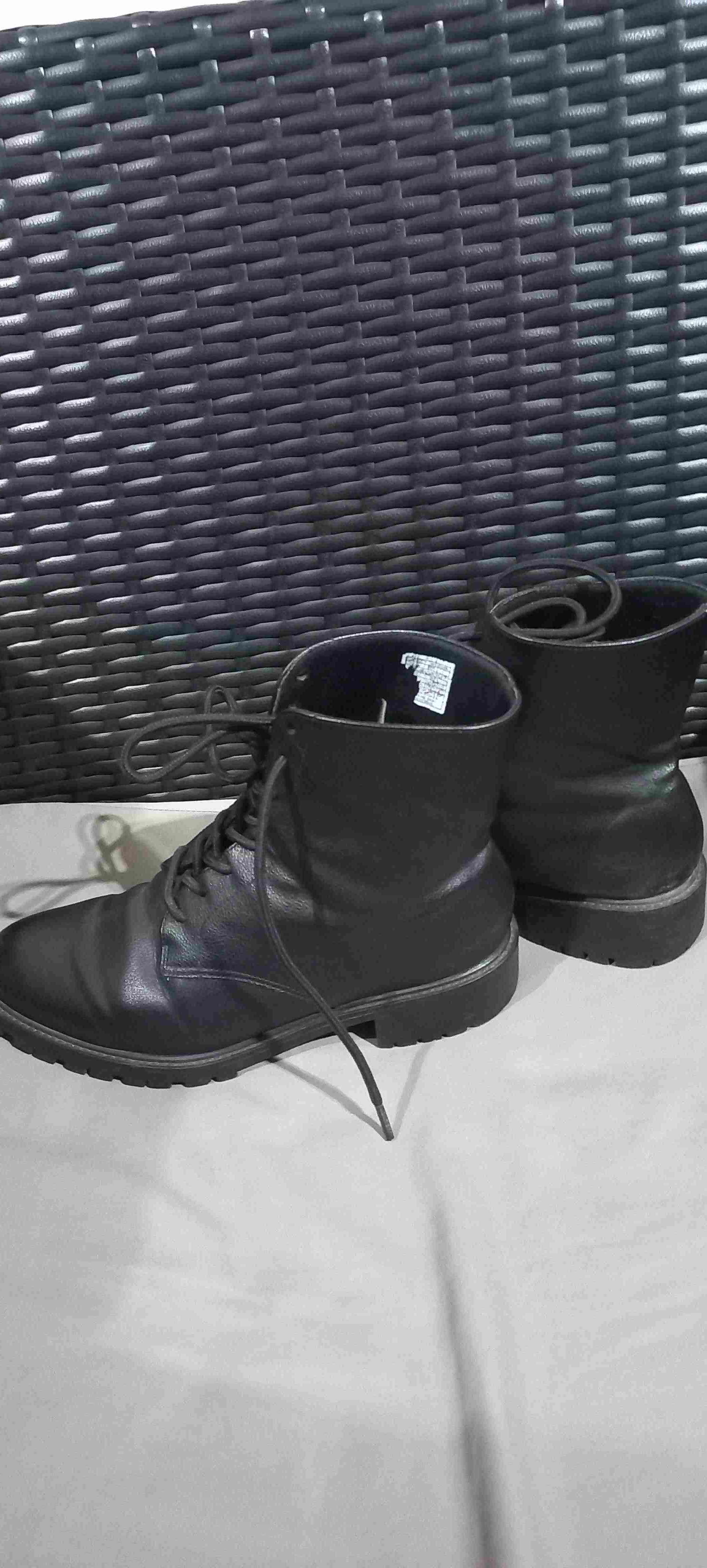 Botas negras de cuero - 4