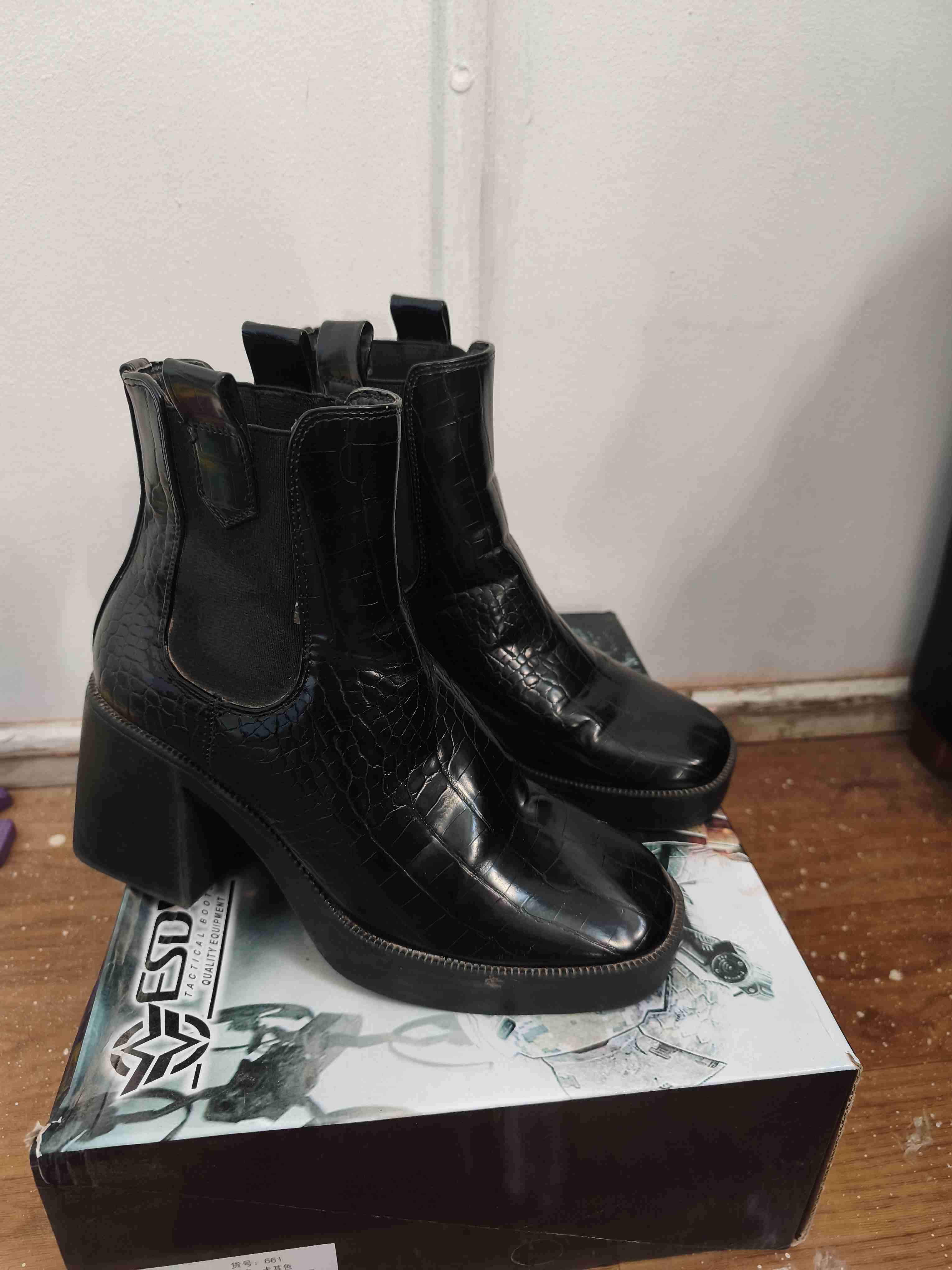 Botines negros de tacón alto - miniatura 4