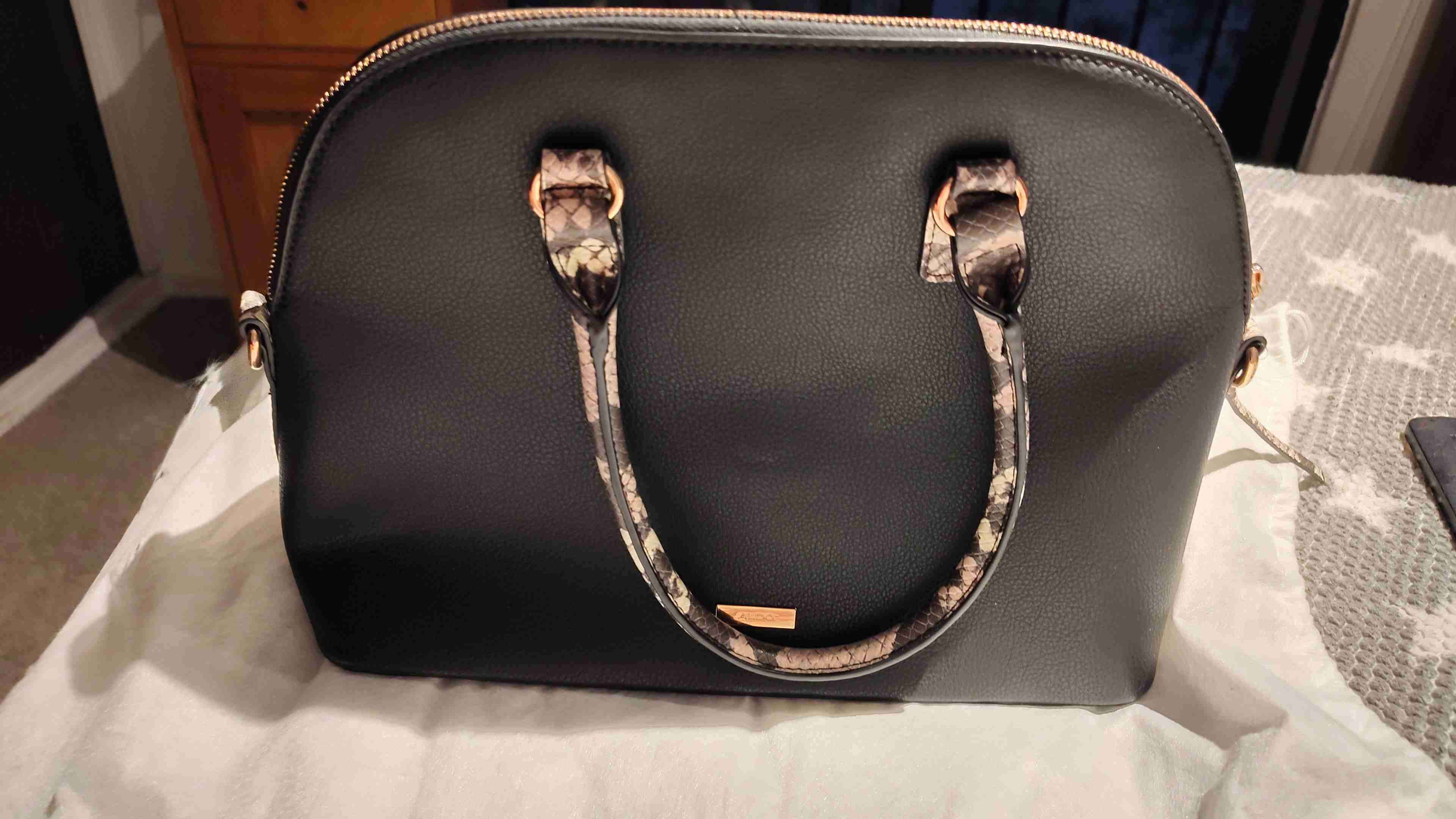 Bolso de mano negro elegante - miniatura 1