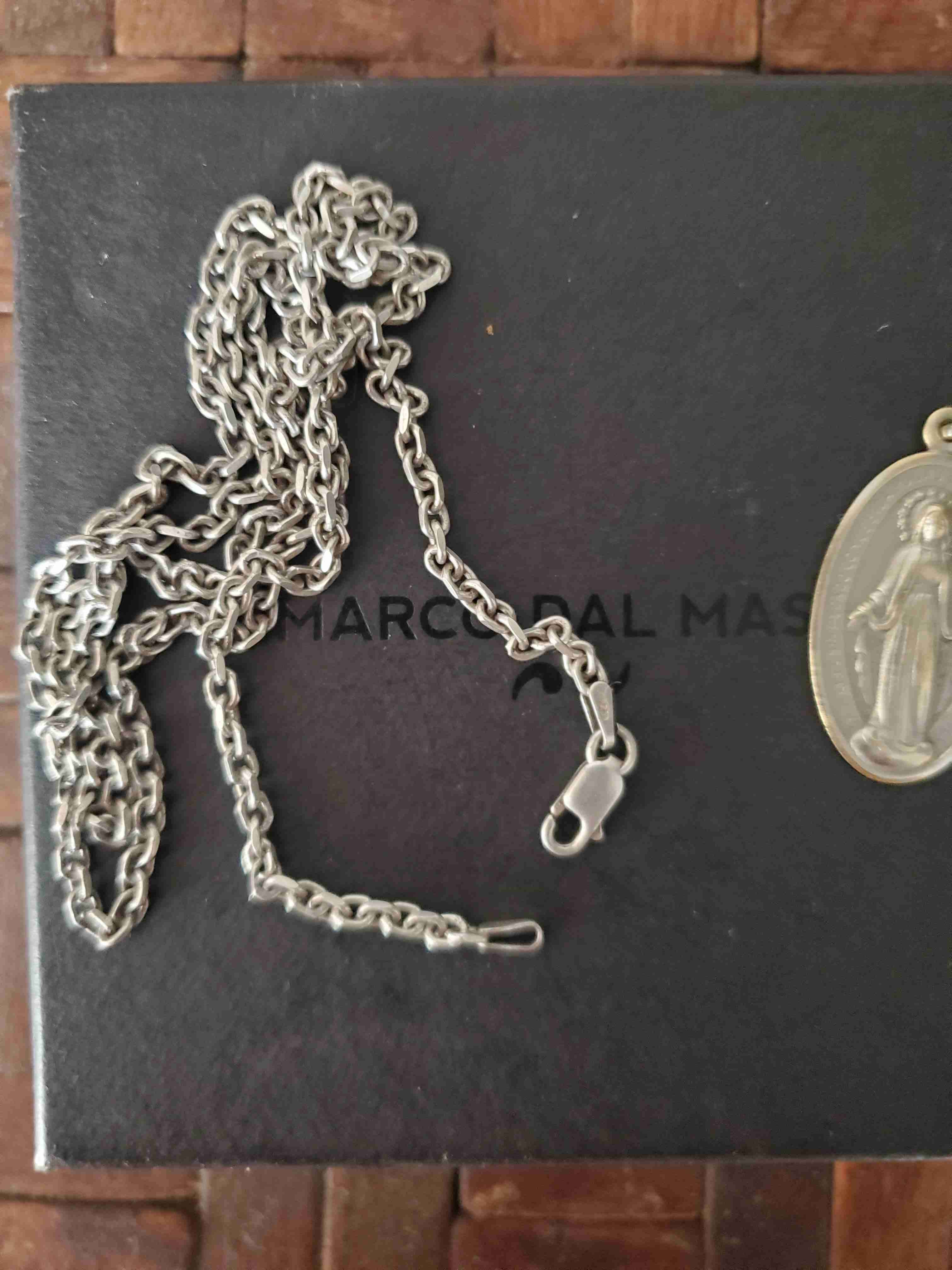 Medalla de la virgen - miniatura 4