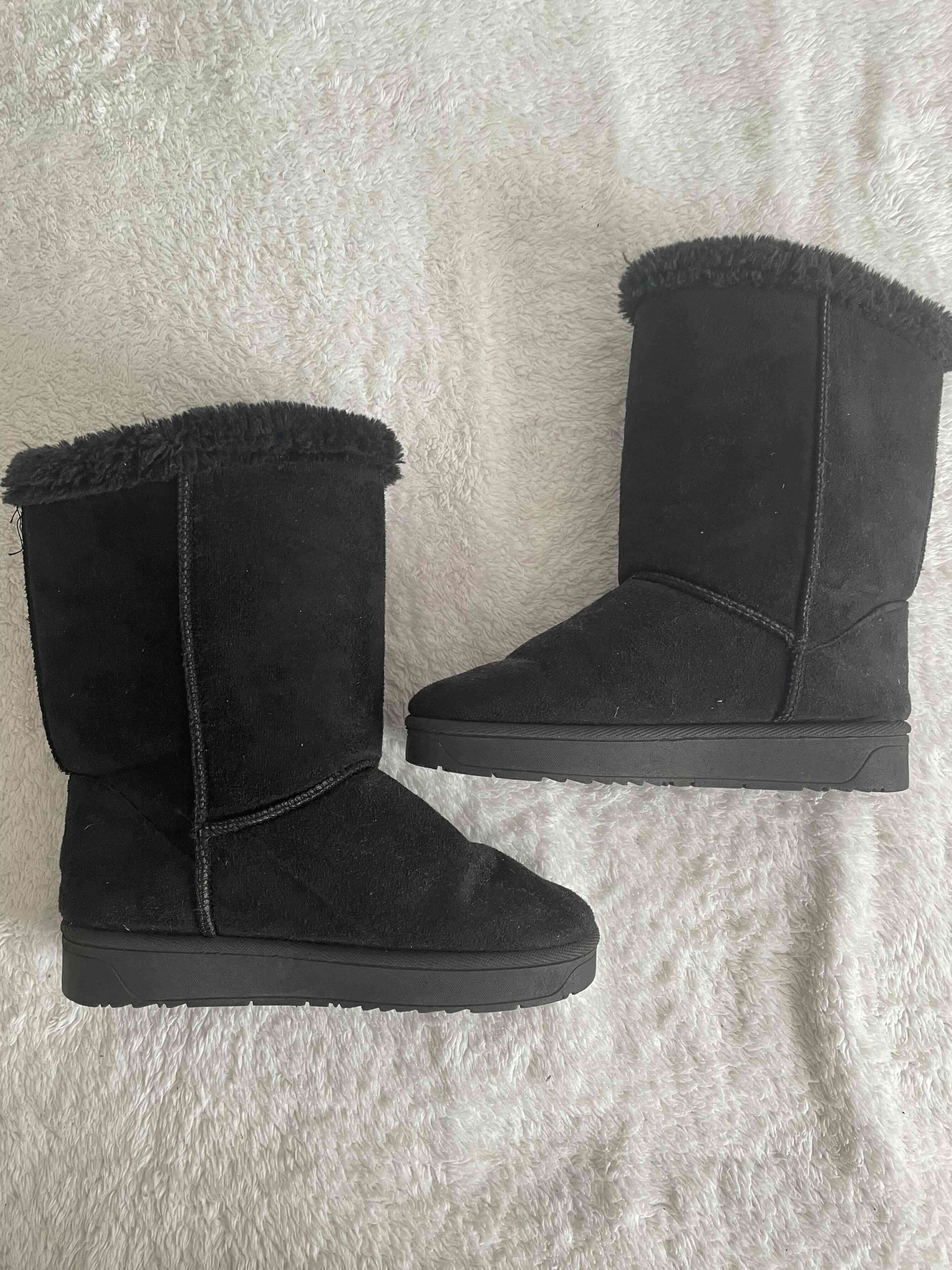 Botas negras con abrojo - miniatura 2