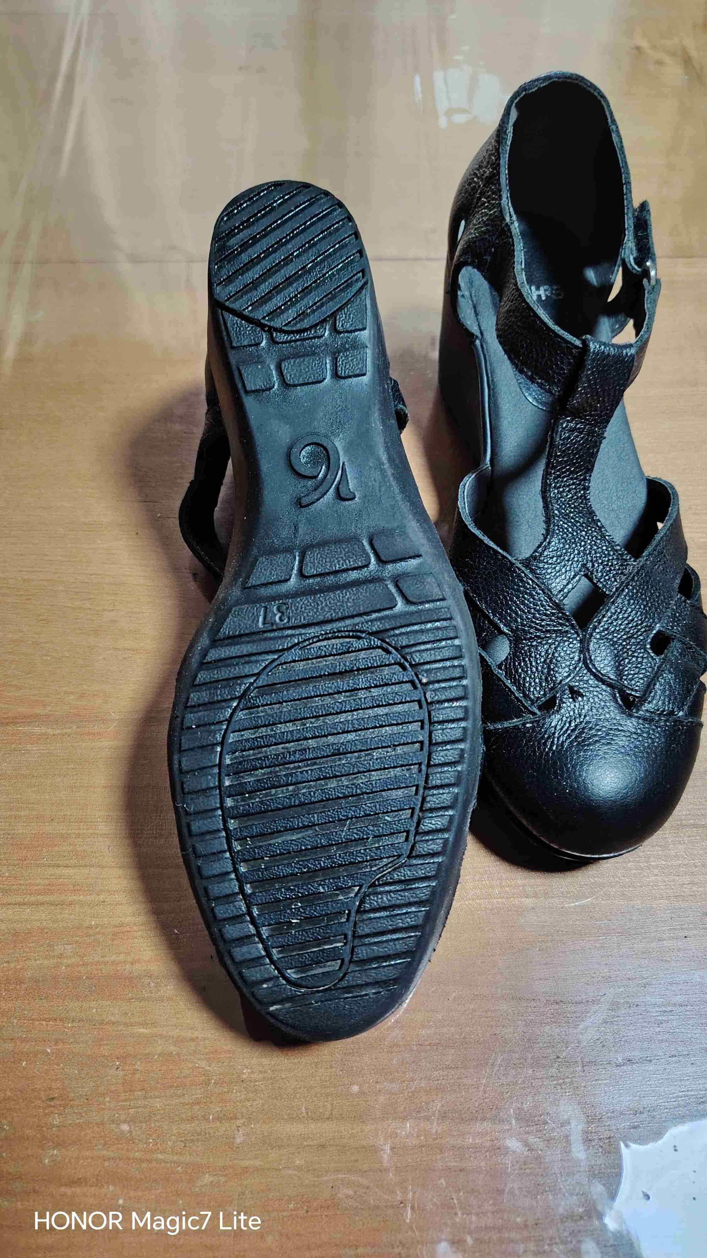 Zapatos de cuero negro 16 HRS - miniatura 2
