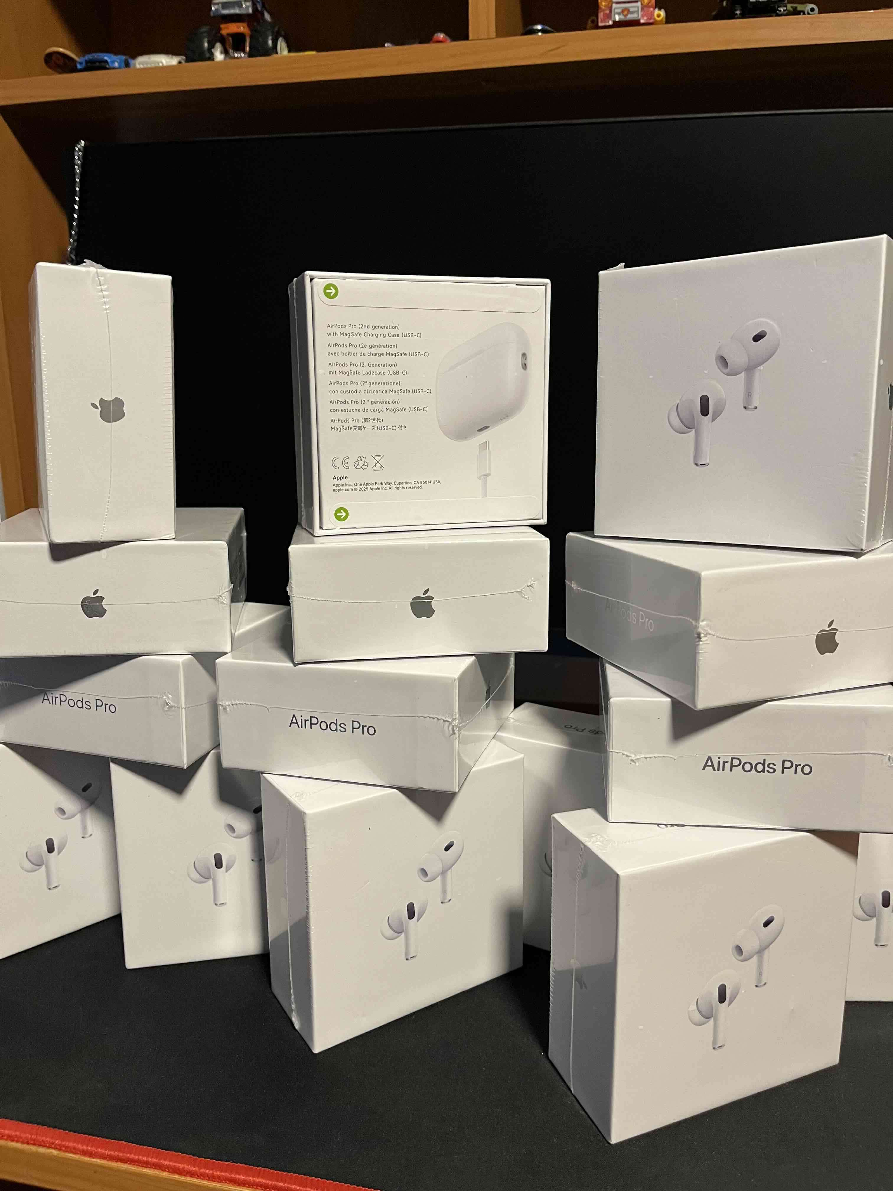 Audífonos inalámbricos blancos - miniatura 2