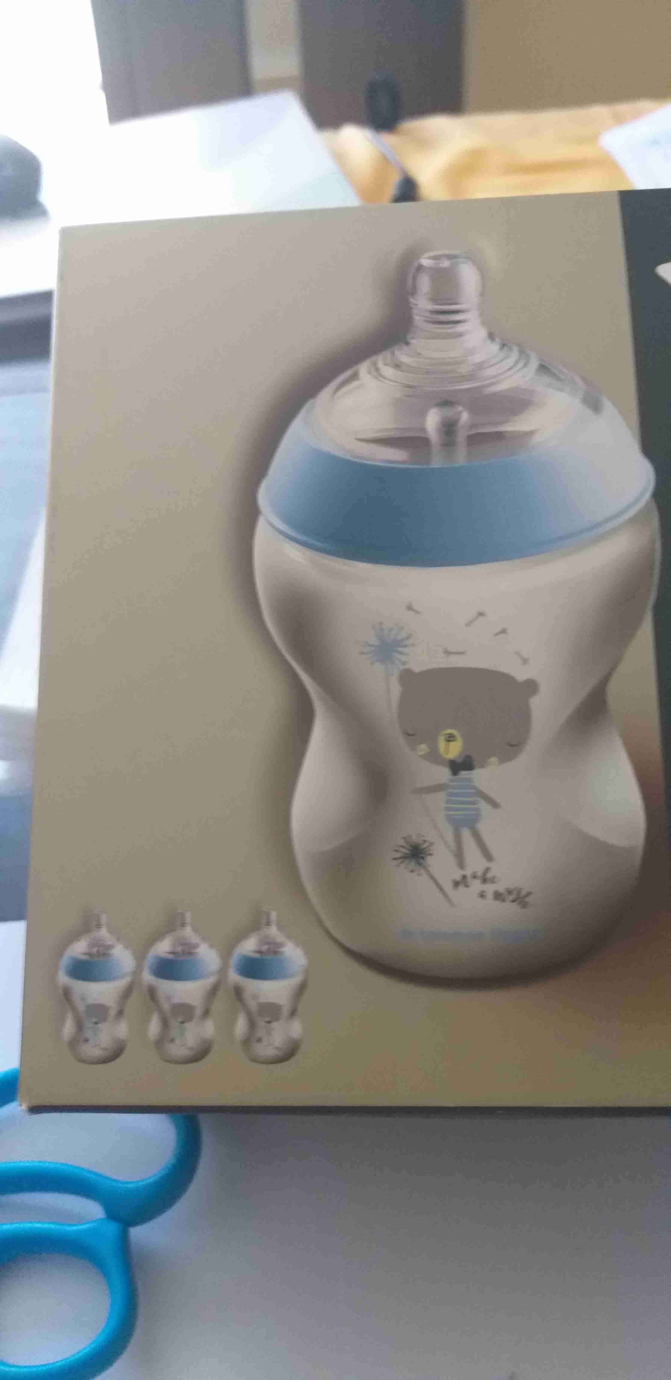 Mamadera Tommee Tippee 260ml anticólicos - miniatura 4