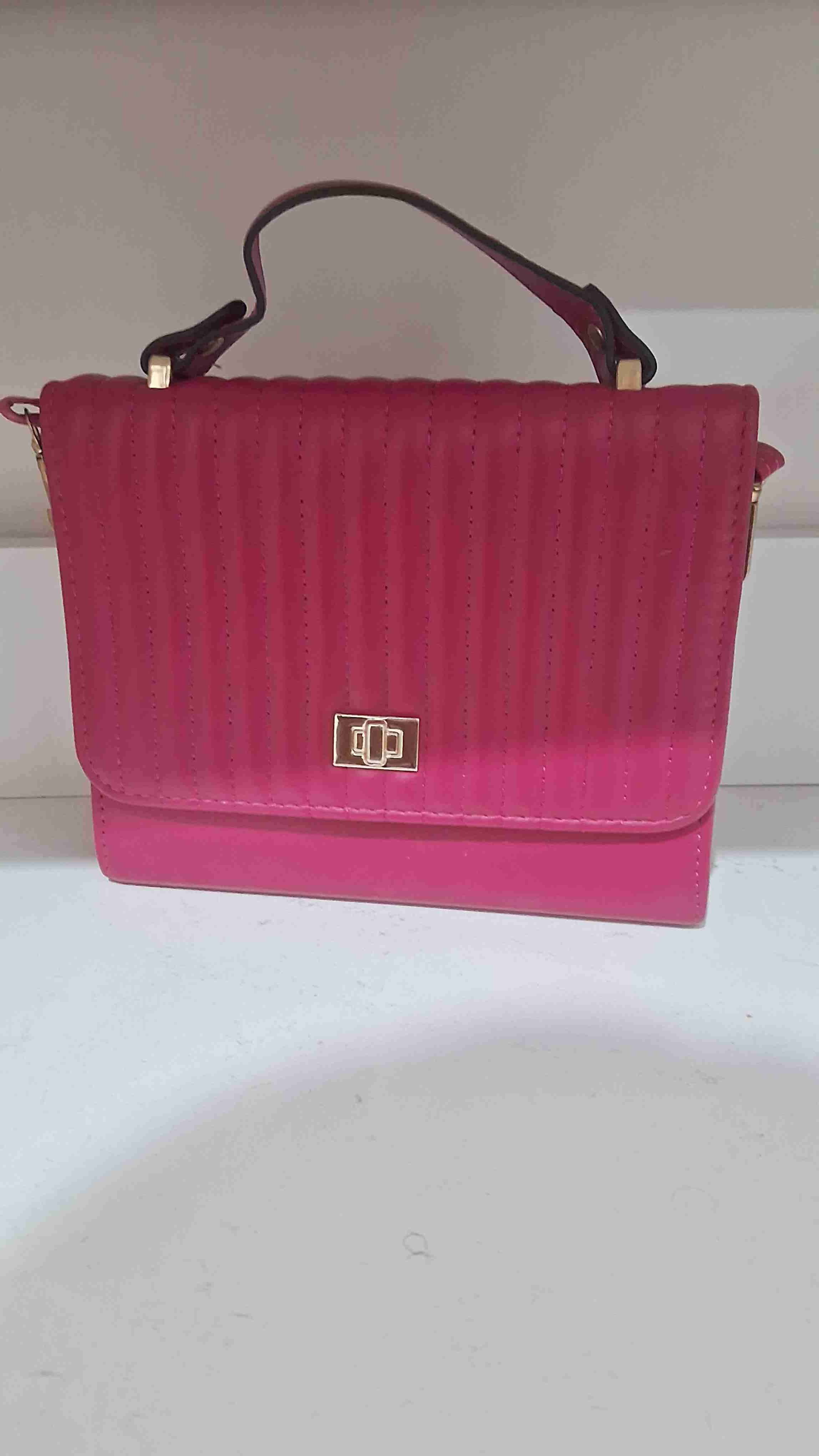 Cartera rosa con asa superior - 1