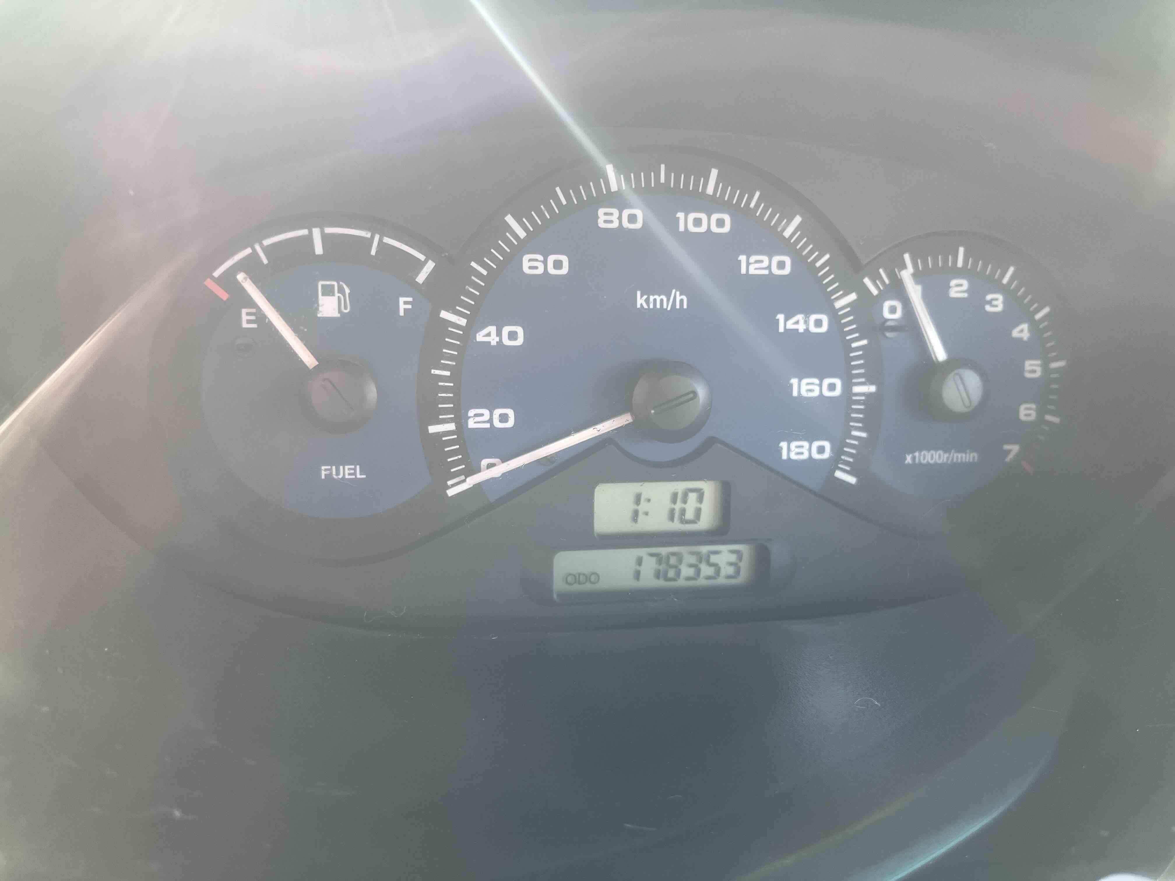 Auto Chevrolet negro usado - 5