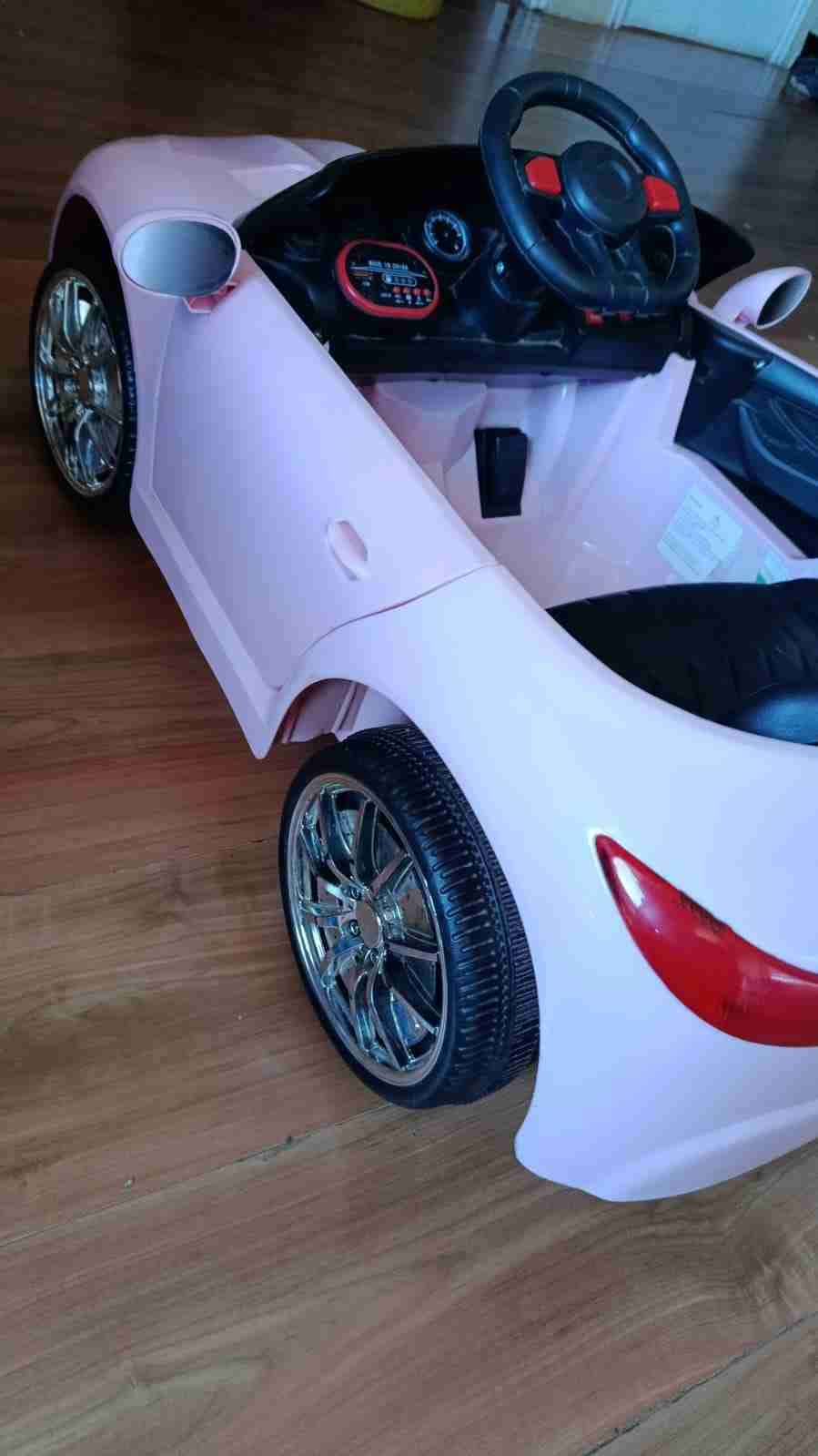 Auto eléctrico juguete infantil rosado - miniatura 4