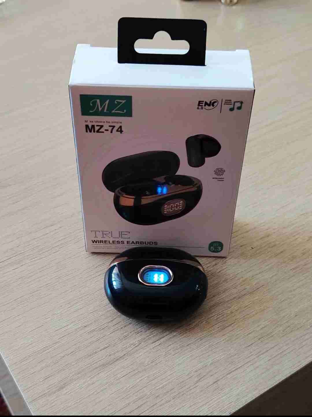 Audífonos MZ-74 Pro - Sonido HD y Pantalla Digital - 3