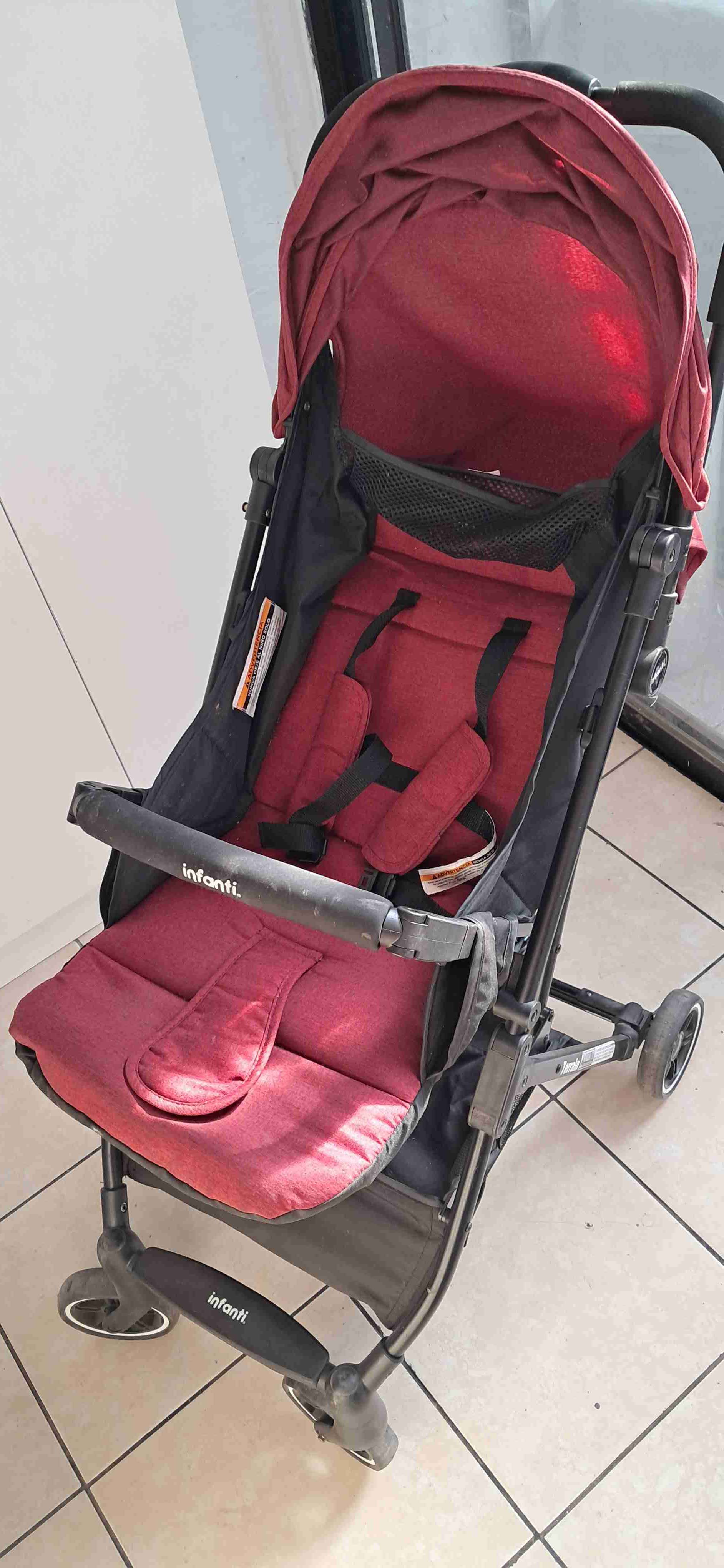 Coche de bebé rojo Infanti - miniatura 3