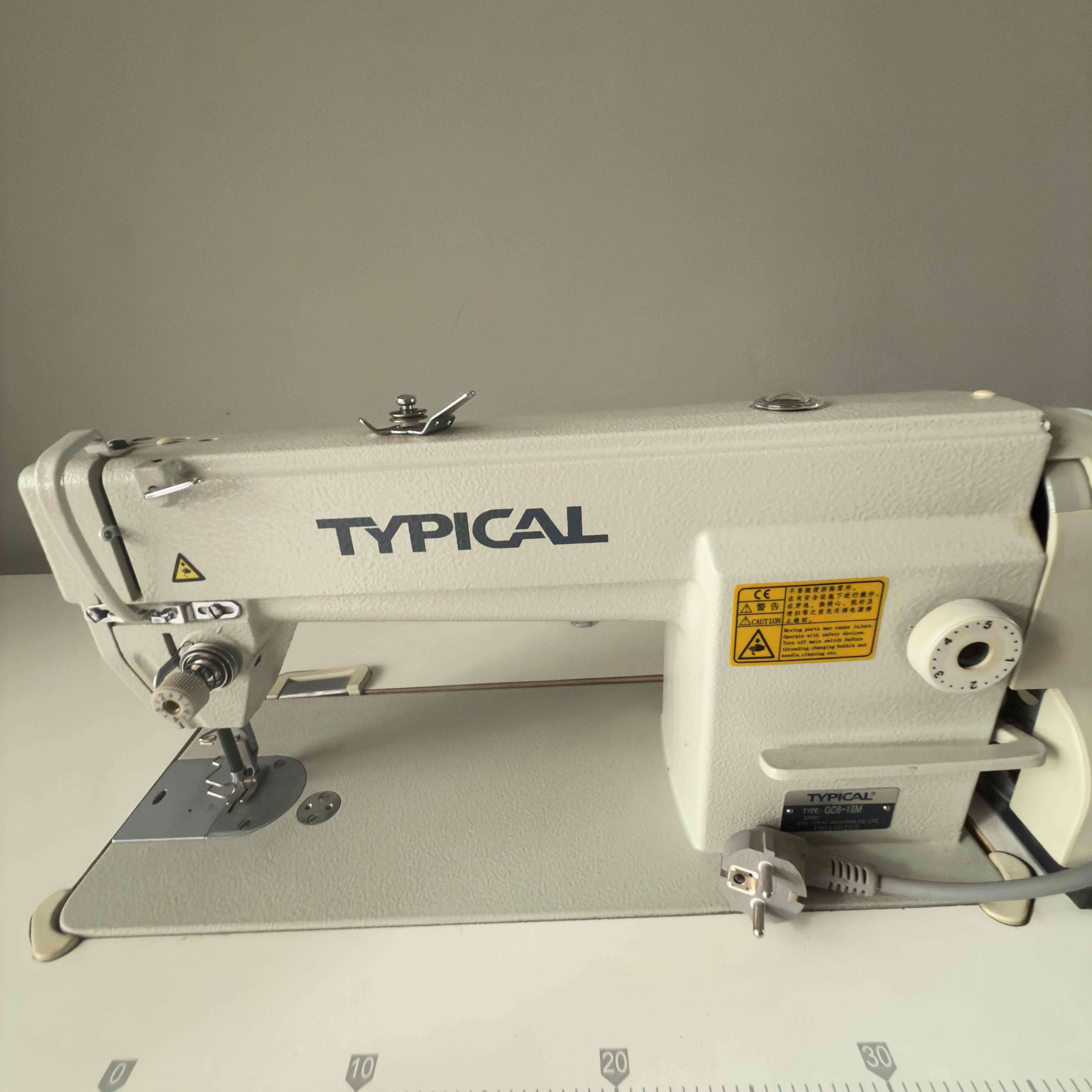Máquina de coser industrial Typical - miniatura 2