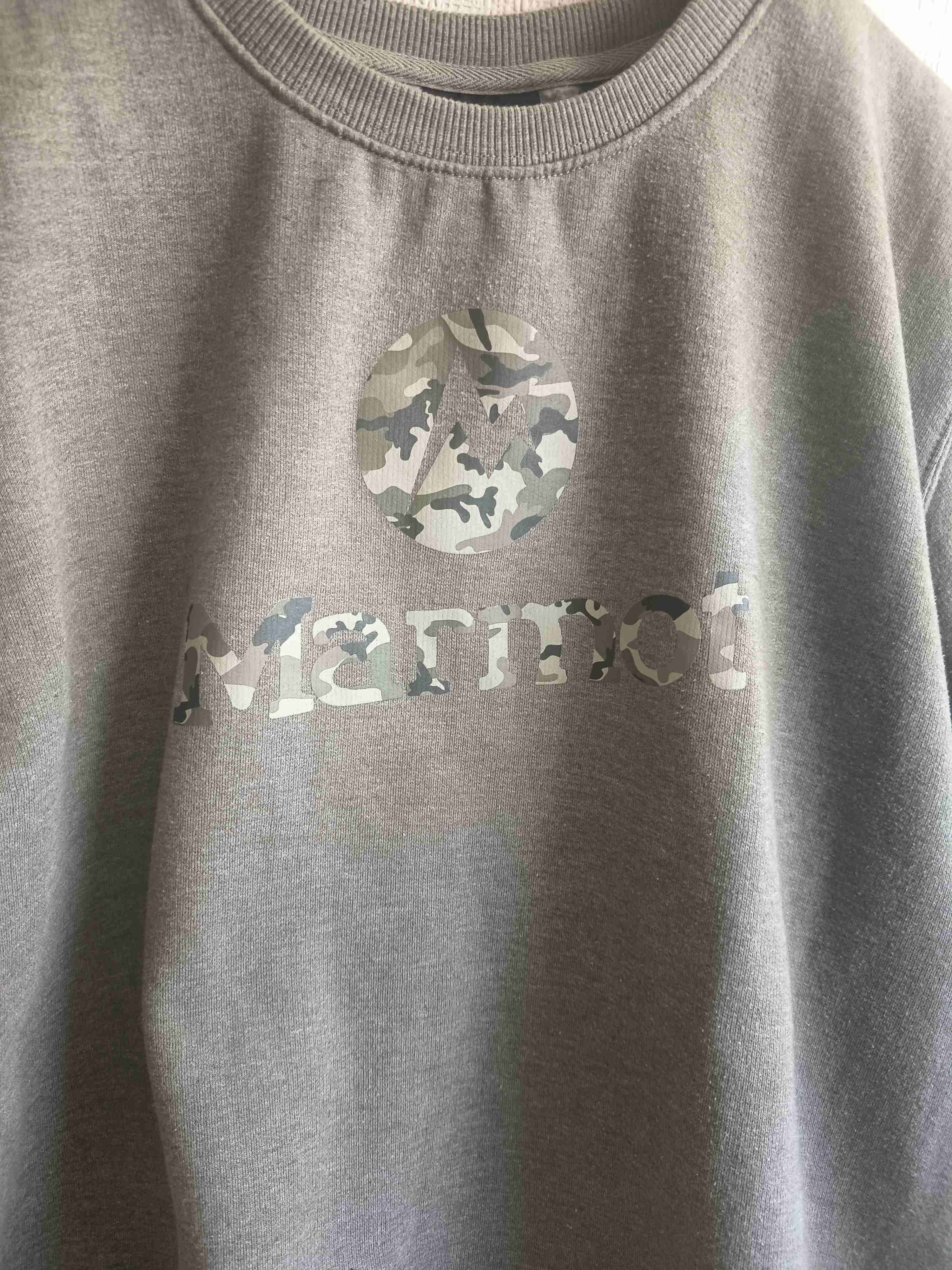 Poleron verde musgo  con diseño camuflaje - miniatura 4