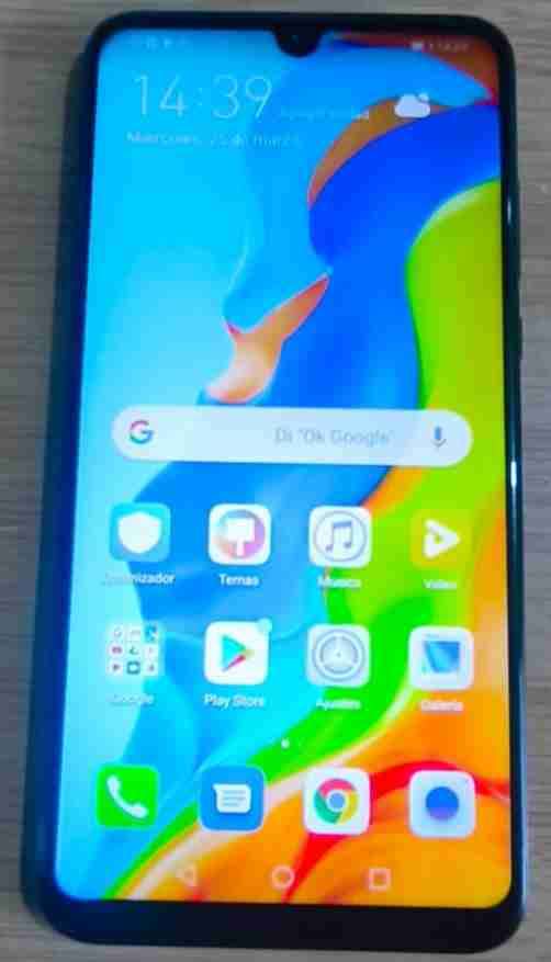 Huawei P30 lite con accesorios - miniatura 3