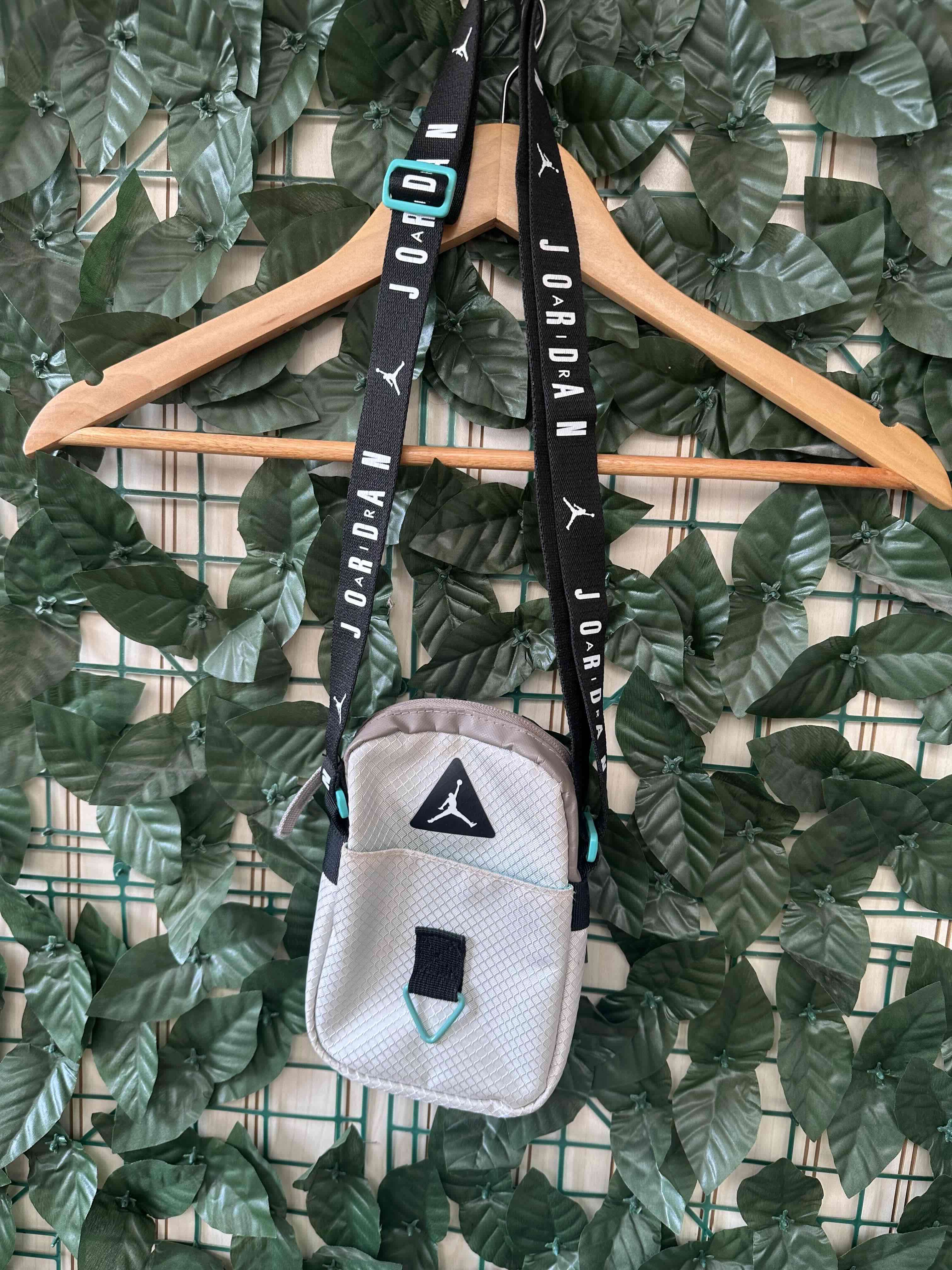 Mini bolso cruzado gris Jordan - miniatura 1