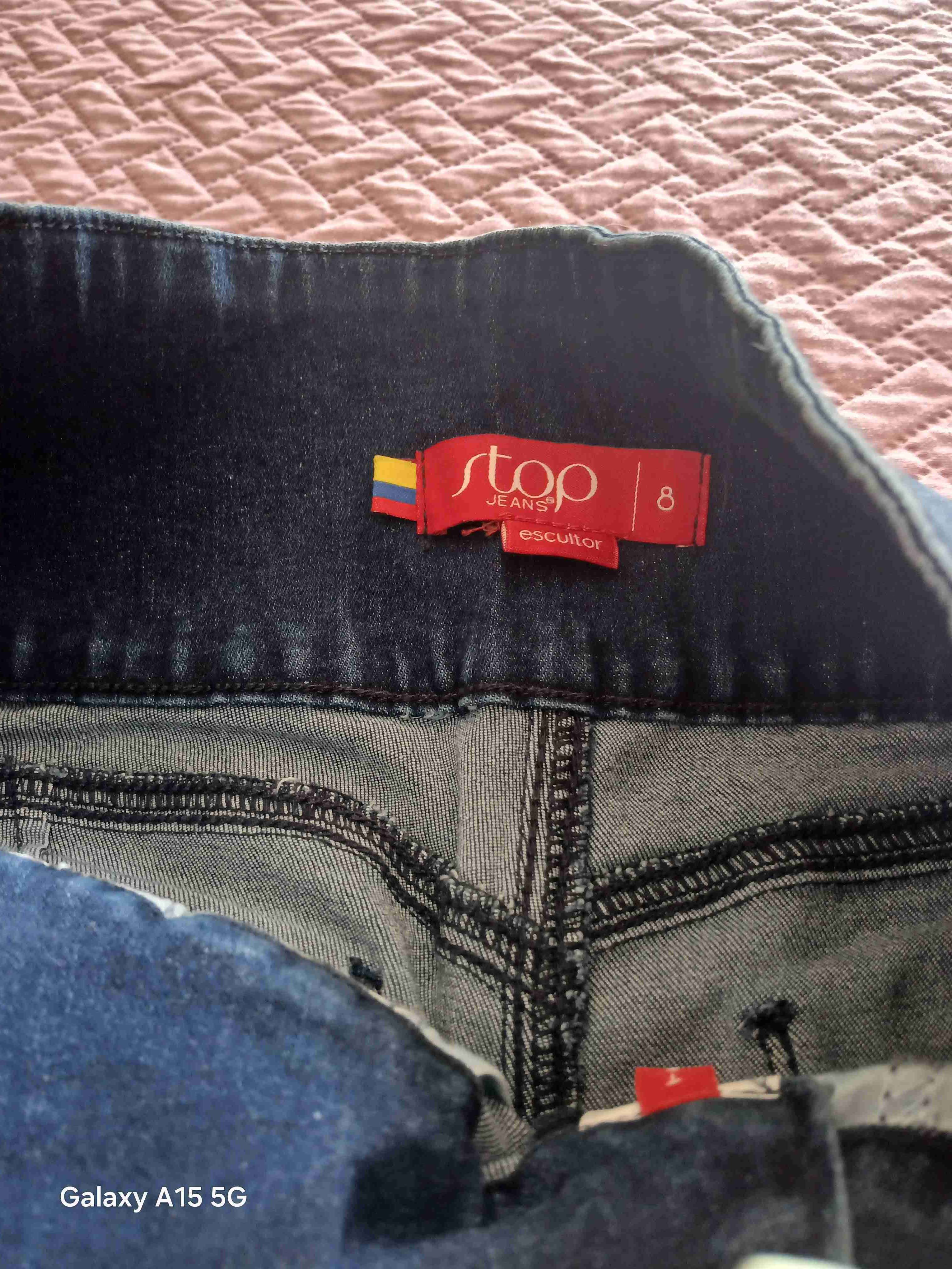 Jeans azul con detalles brillantes - 3