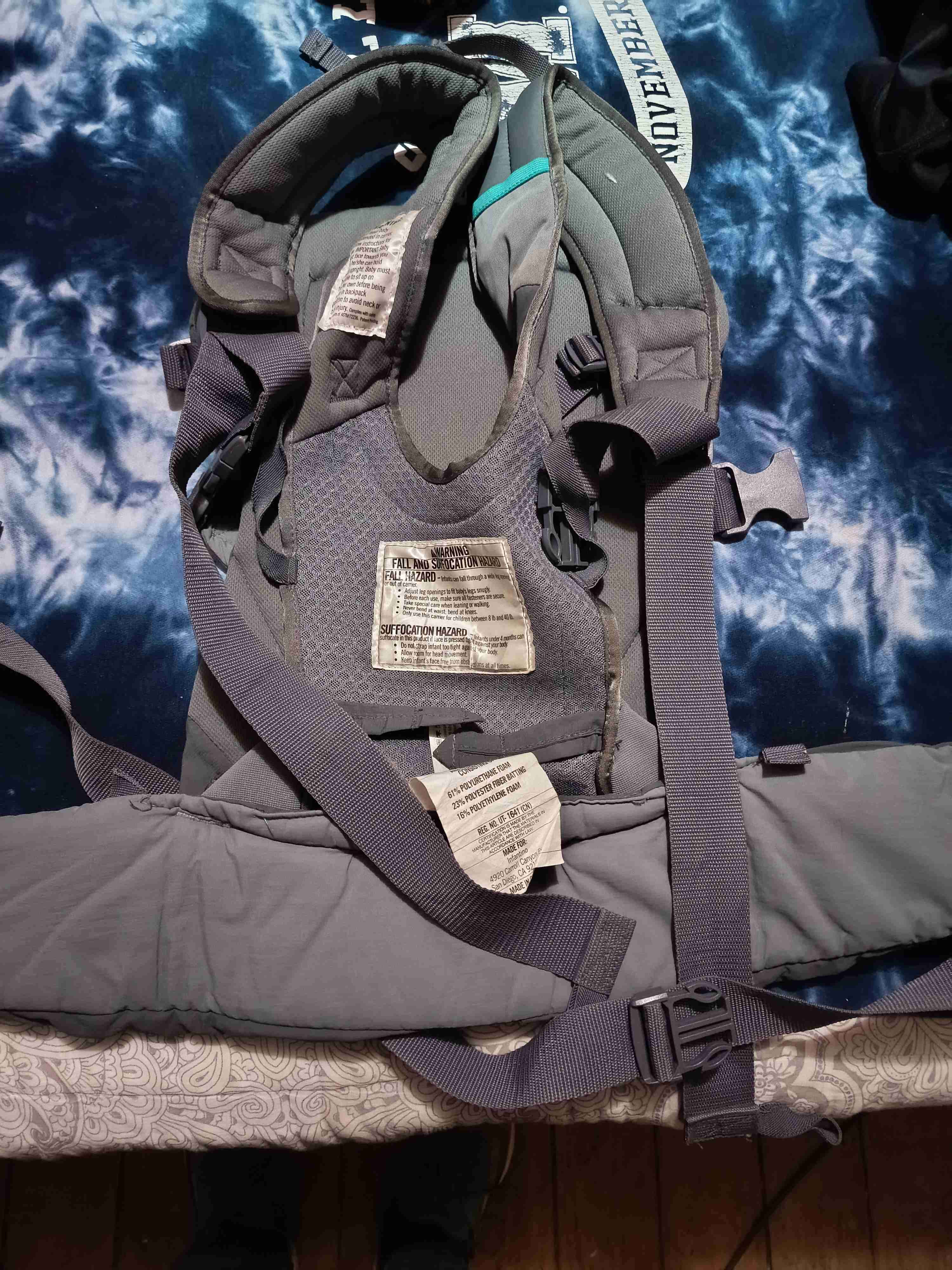 Portabebés ergonómico gris - miniatura 2