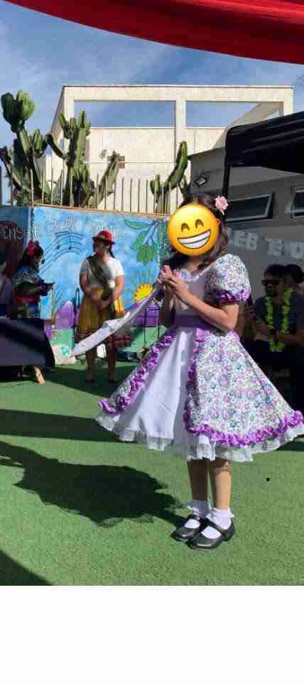 Vestido de niña floral y blanco - 1